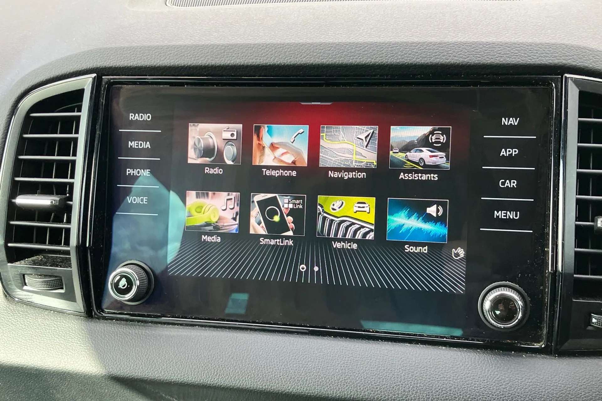 2021 SKODA KAROQ 2021 SKODA KAROQ