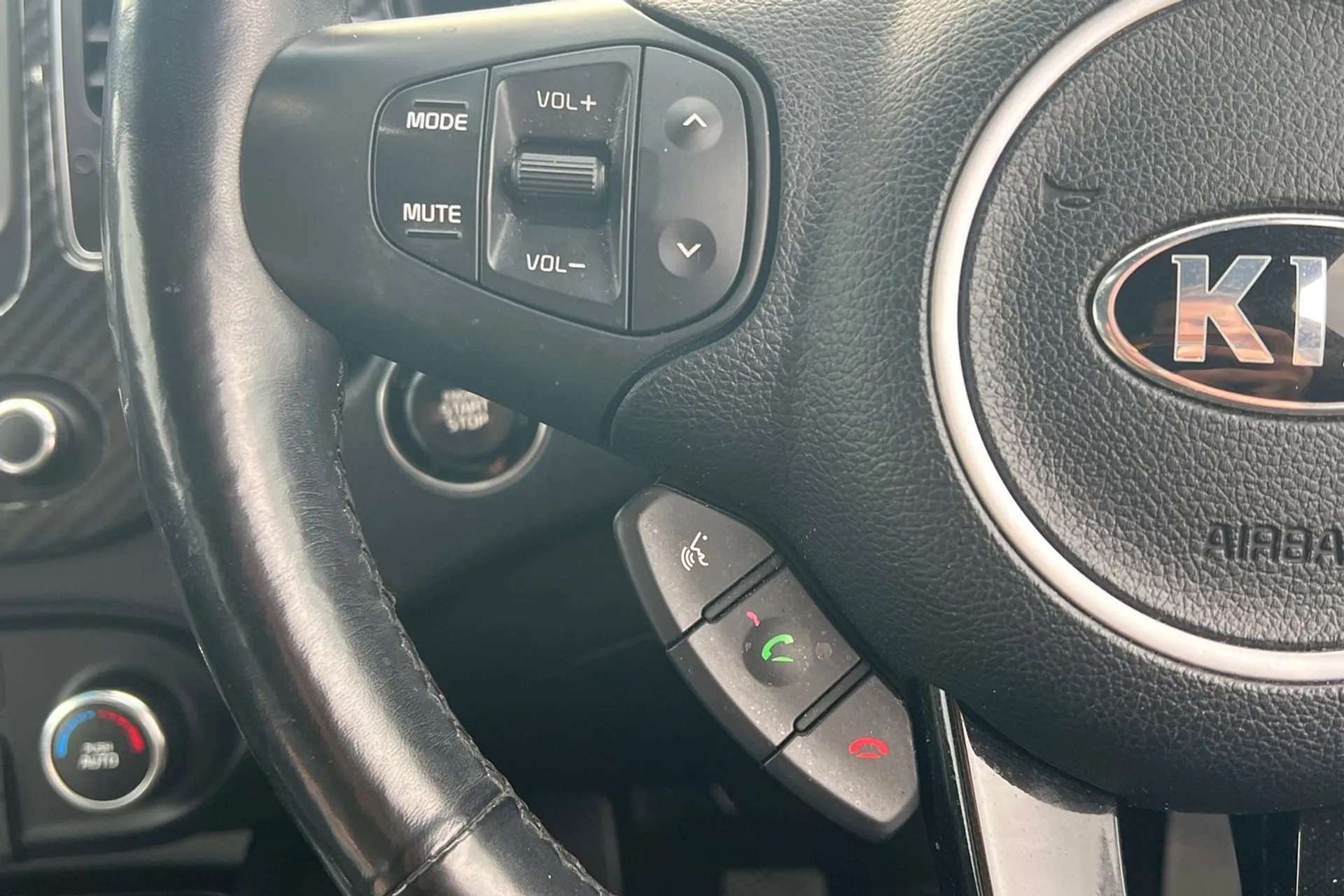 2018 KIA CARENS 2018 KIA CARENS