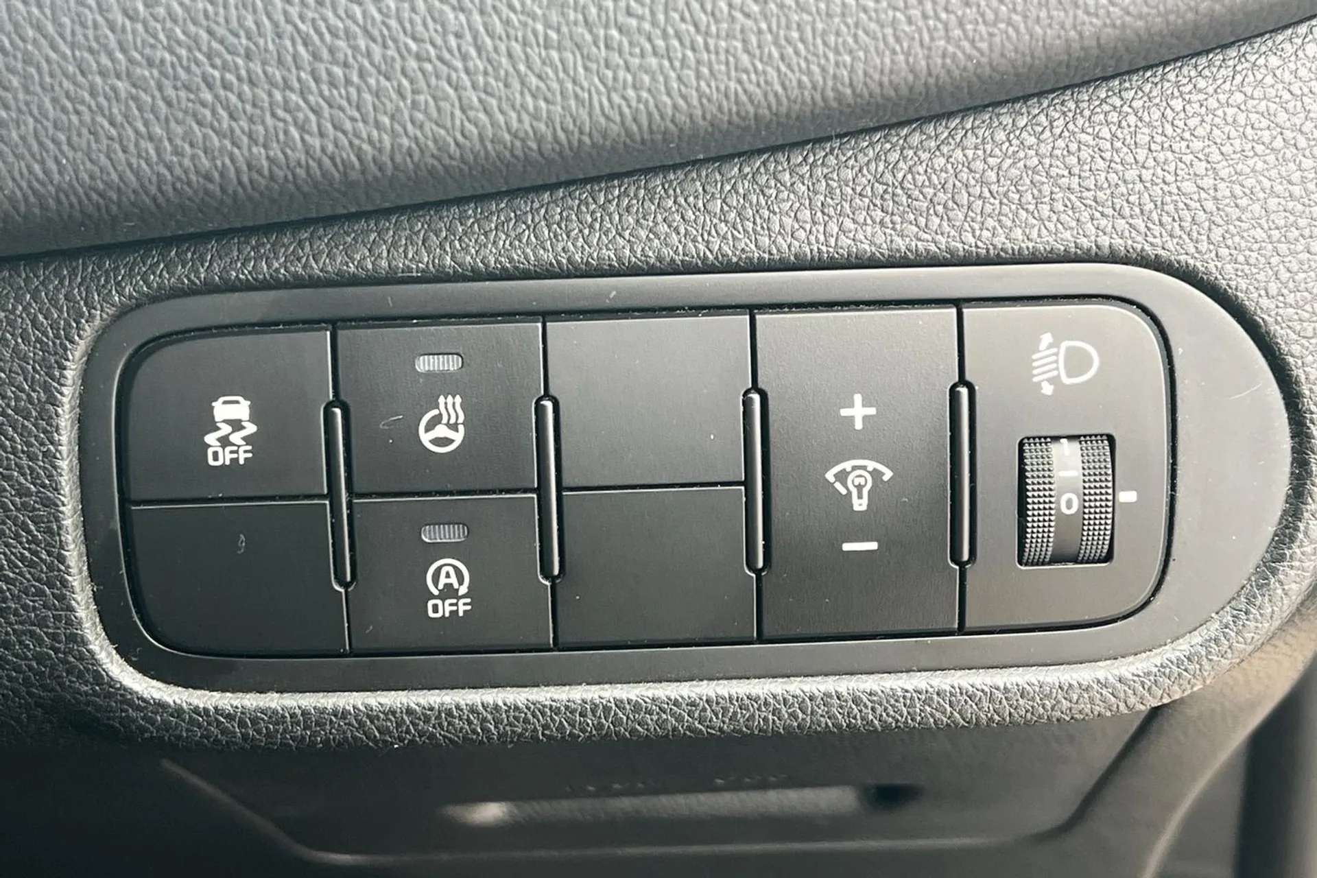 2018 KIA CARENS 2018 KIA CARENS