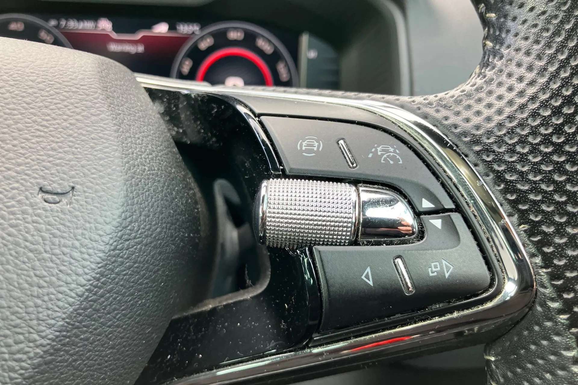 2021 SKODA KAROQ 2021 SKODA KAROQ