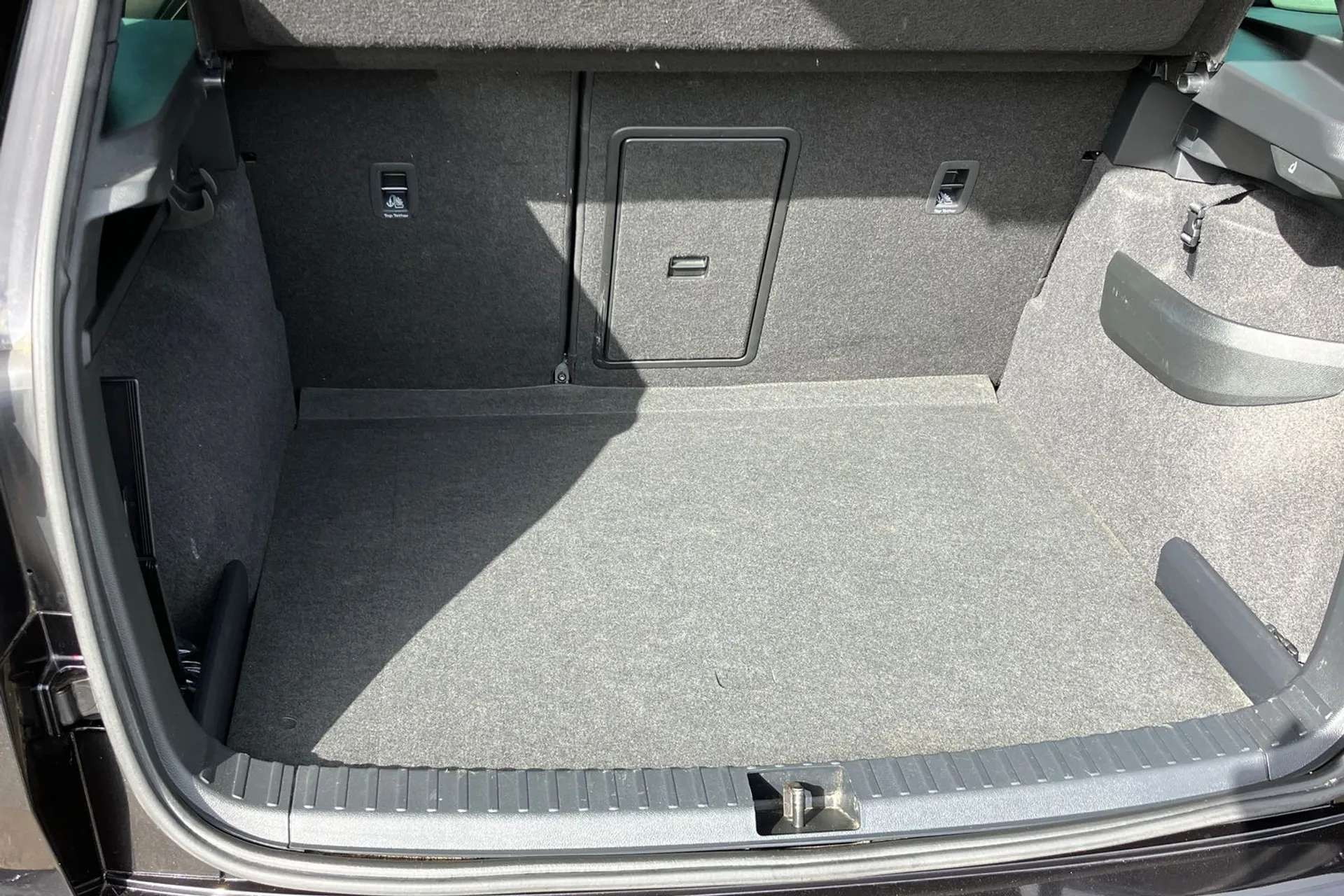 2021 SKODA KAROQ 2021 SKODA KAROQ