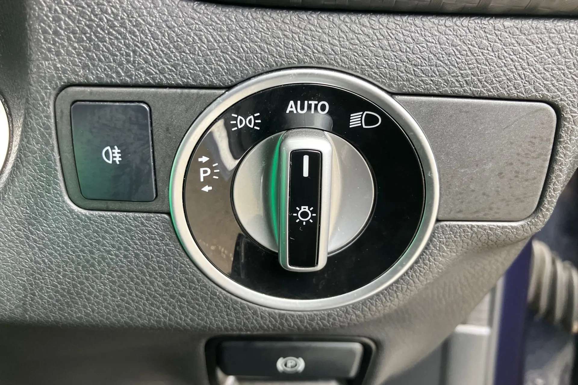 2017 MERCEDES-BENZ A CLASS 2017 MERCEDES-BENZ A CLASS