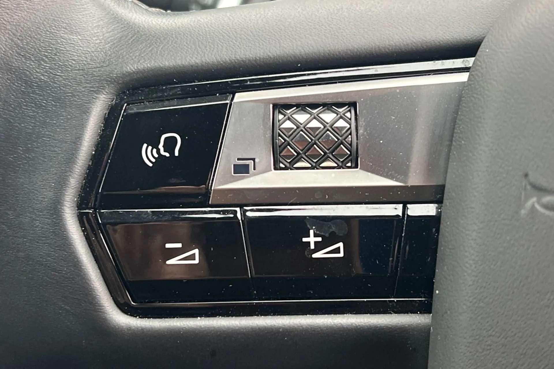 2021 DS DS 7 CROSSBACK 2021 DS DS 7 CROSSBACK