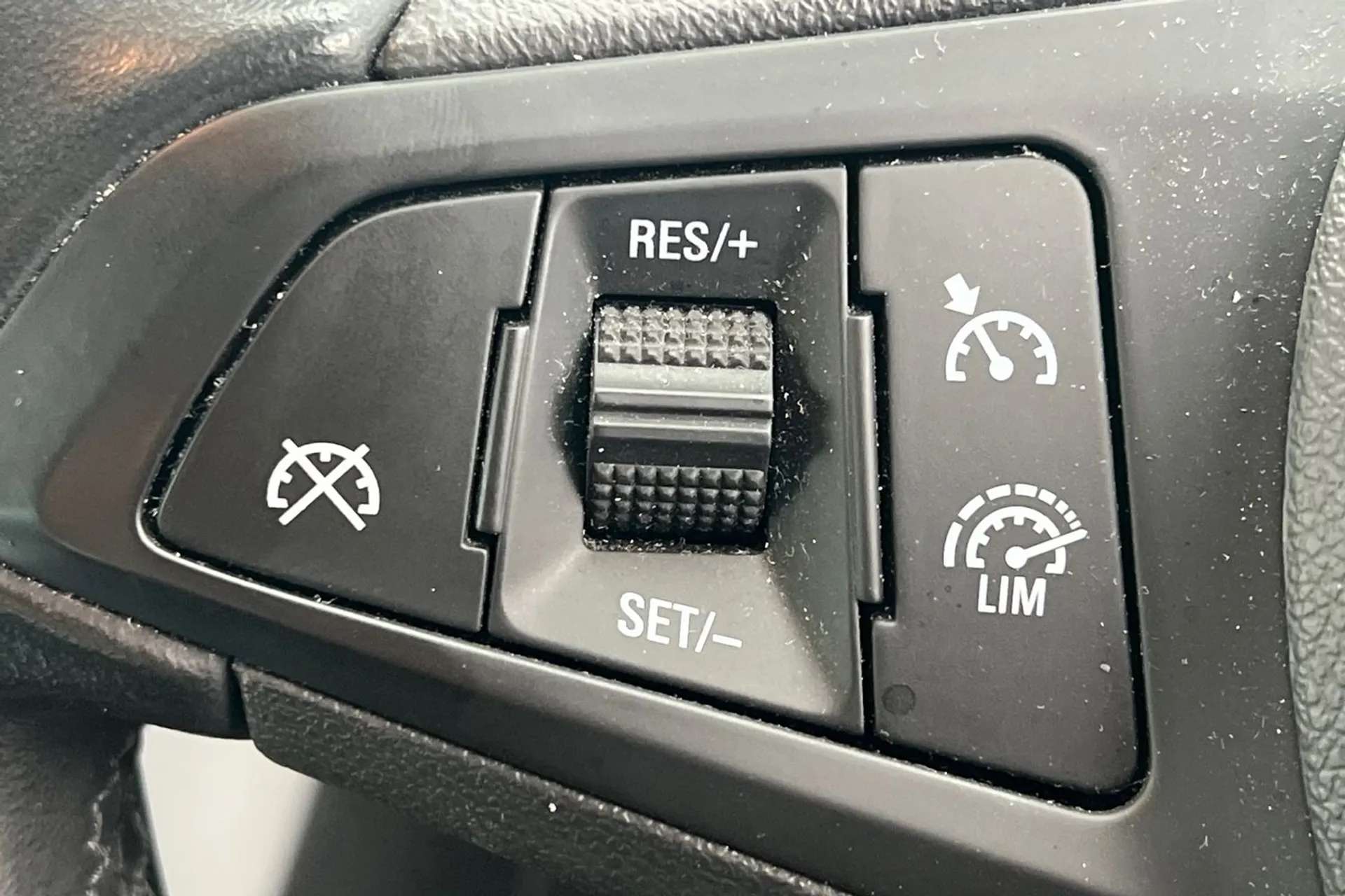 2017 VAUXHALL ZAFIRA 2017 VAUXHALL ZAFIRA