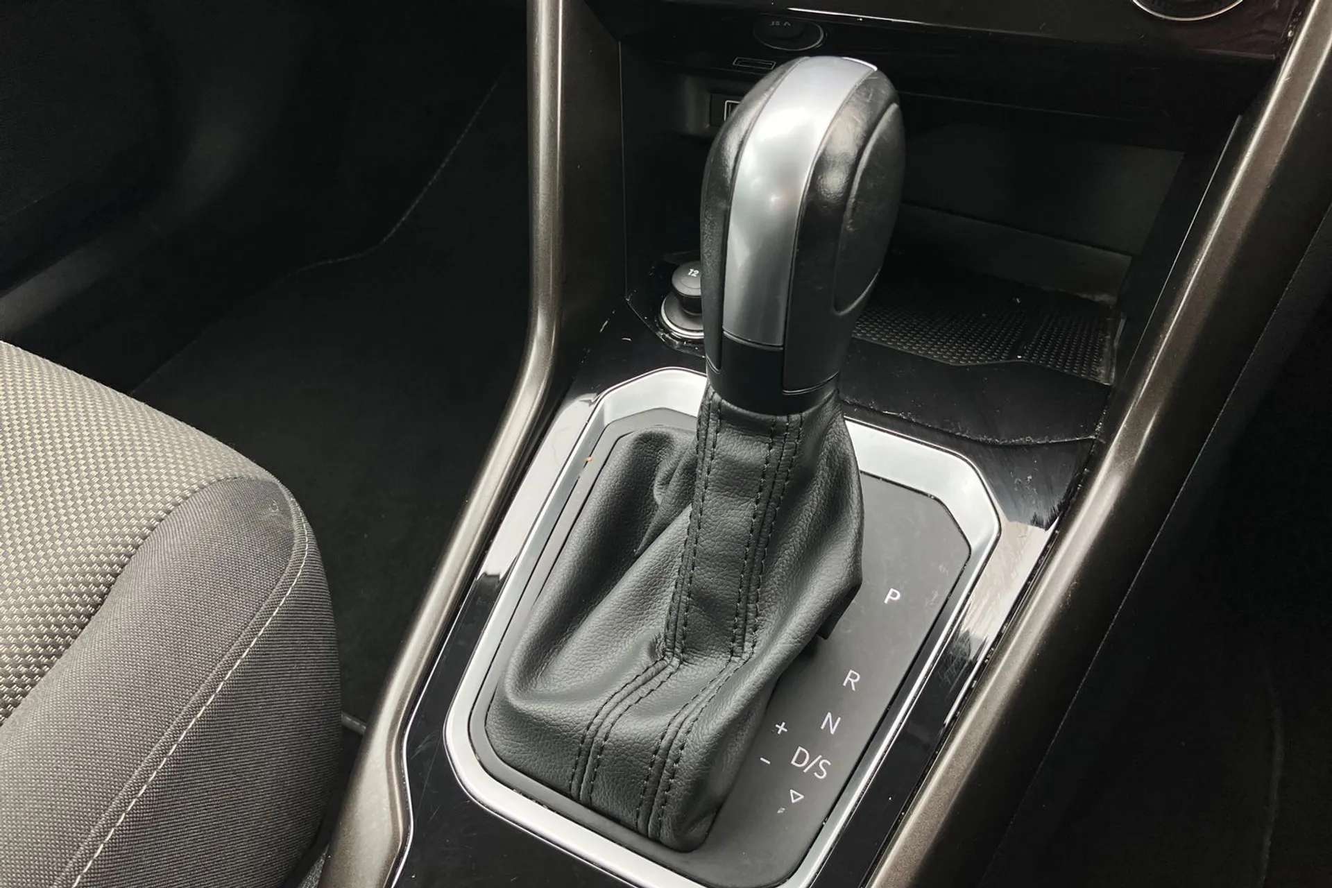 2019 VOLKSWAGEN T-ROC 2019 VOLKSWAGEN T-ROC