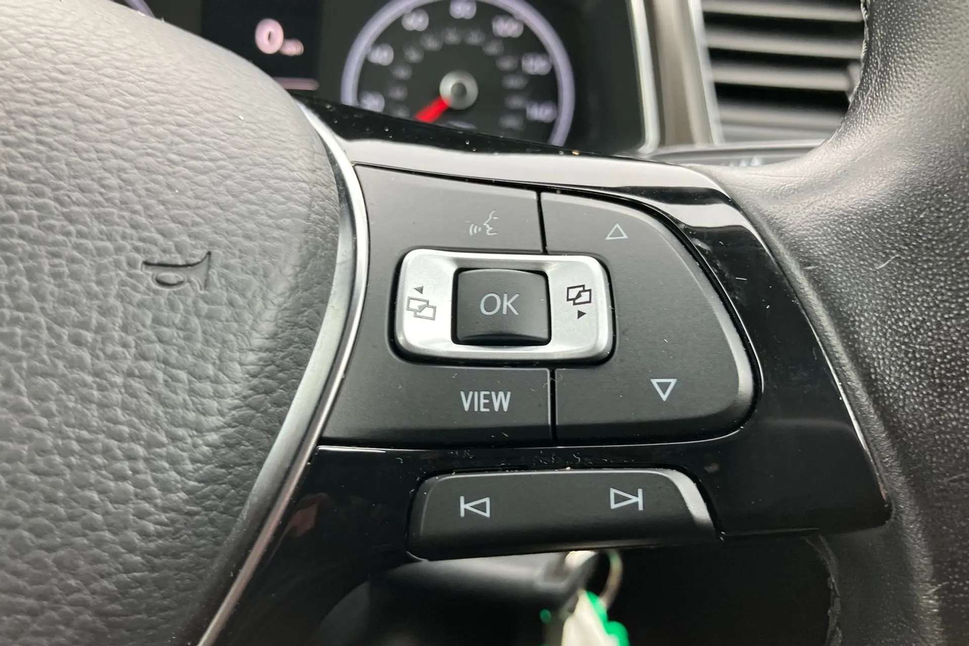 2019 VOLKSWAGEN T-ROC 2019 VOLKSWAGEN T-ROC