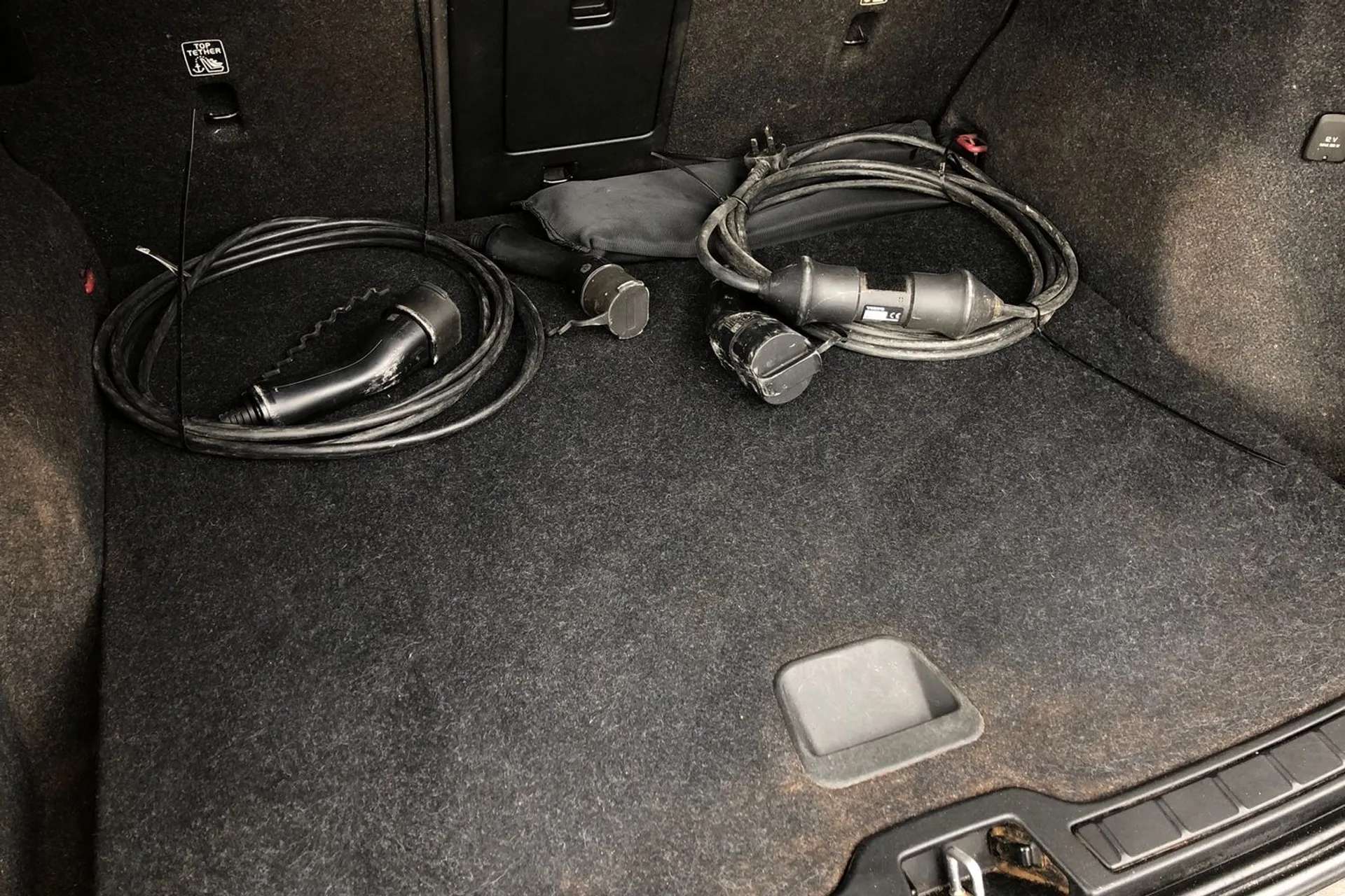 2021 VOLVO XC40 2021 VOLVO XC40