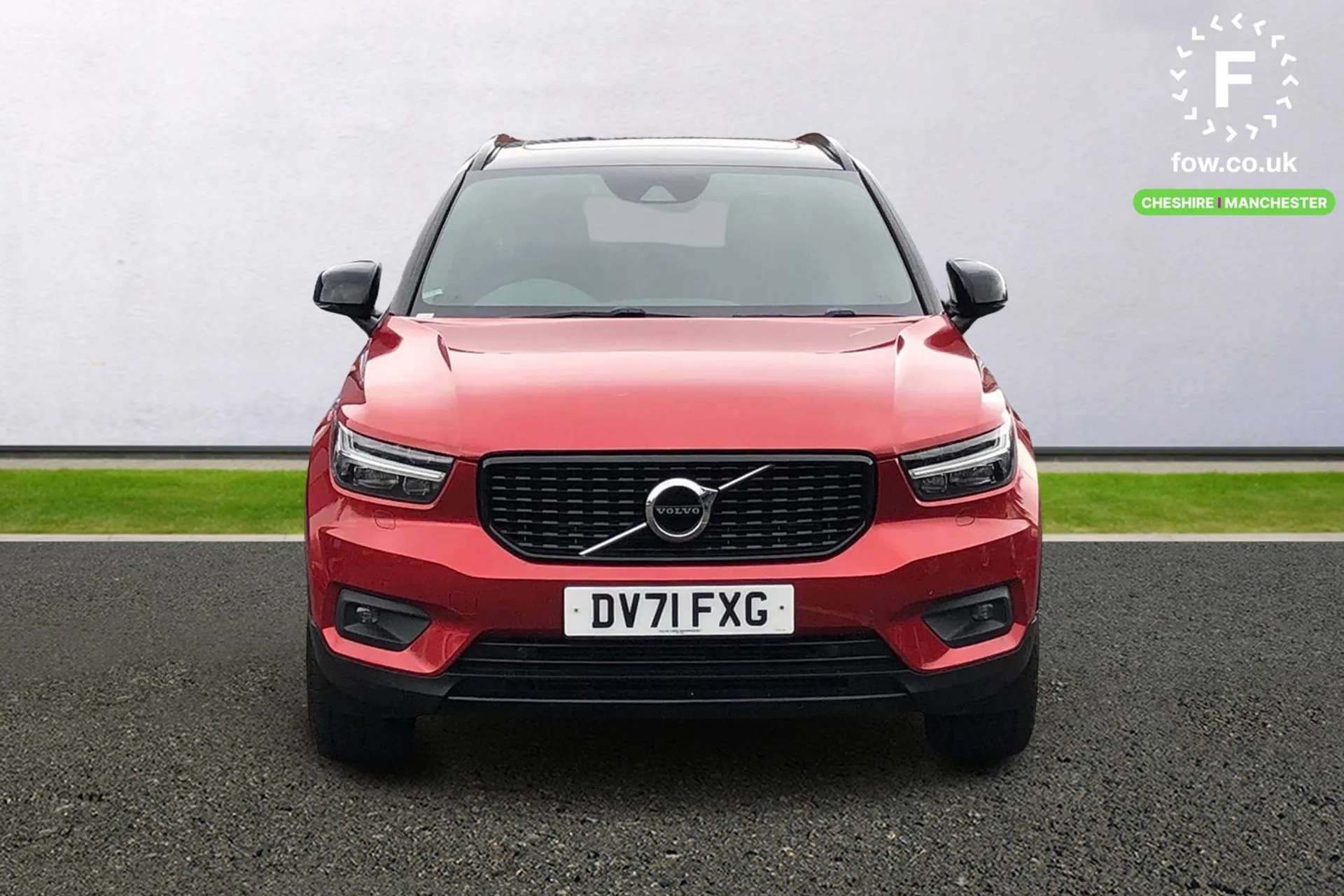 2021 VOLVO XC40 2021 VOLVO XC40