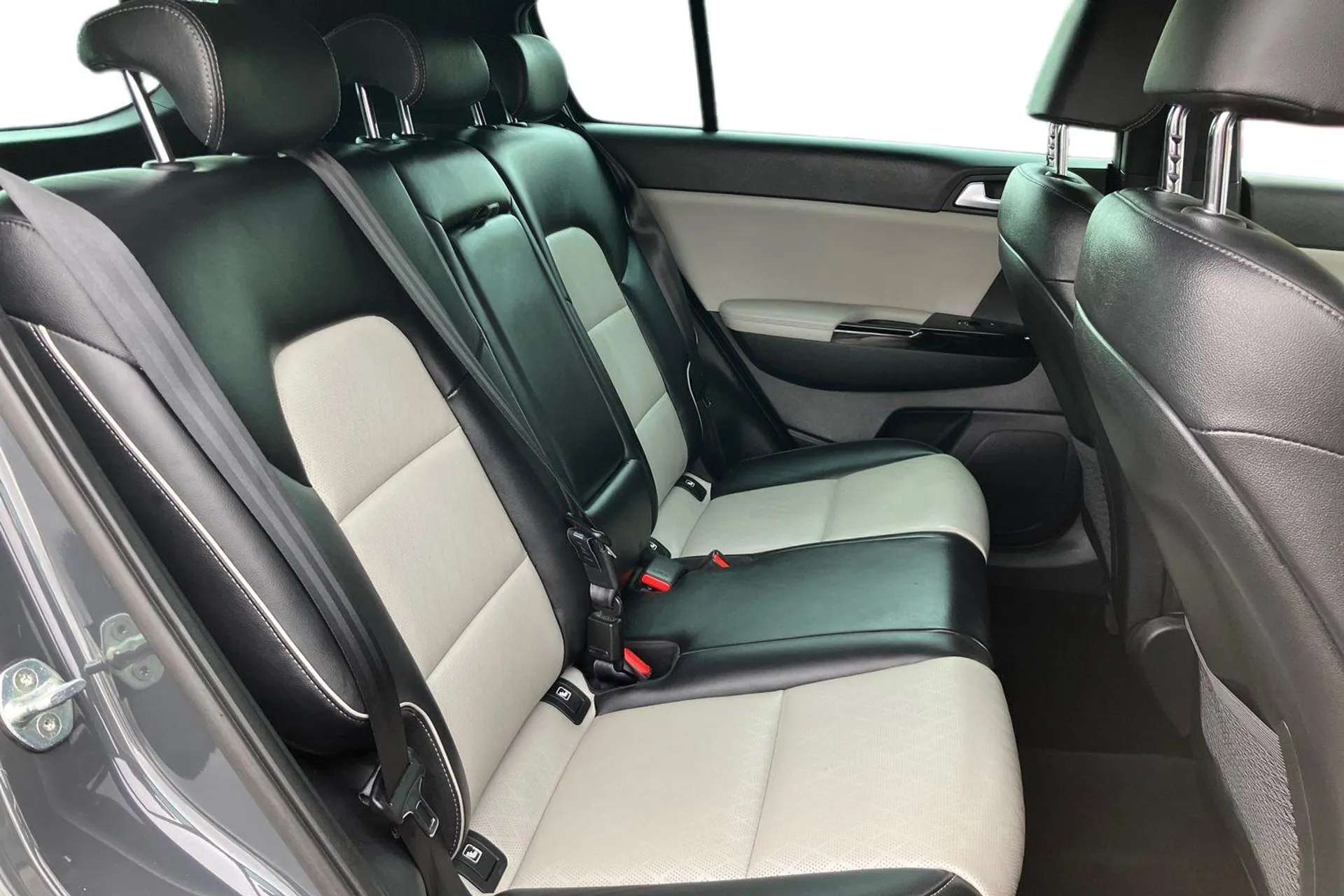 2021 KIA SPORTAGE 2021 KIA SPORTAGE