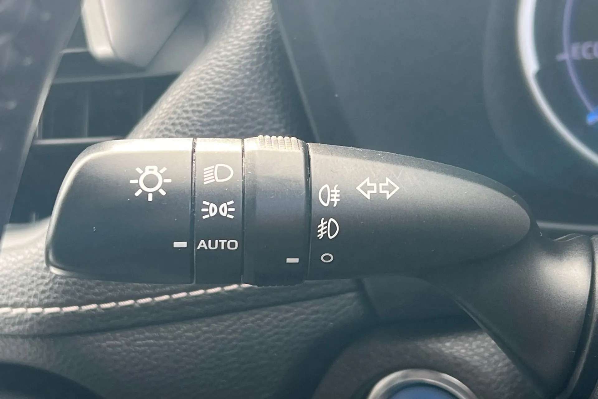 2019 TOYOTA RAV4 2019 TOYOTA RAV4