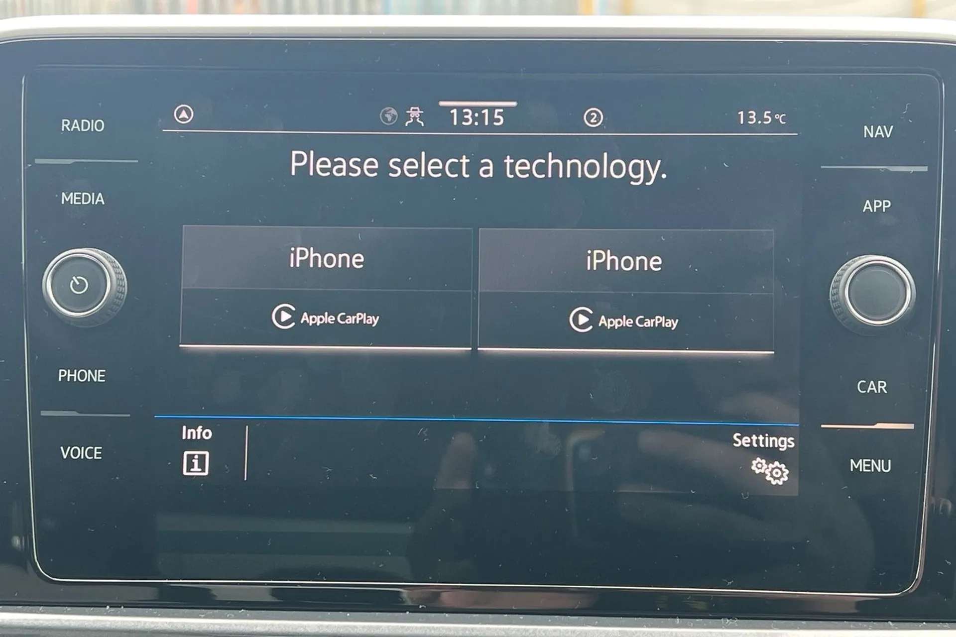 2022 VOLKSWAGEN T-ROC 2022 VOLKSWAGEN T-ROC