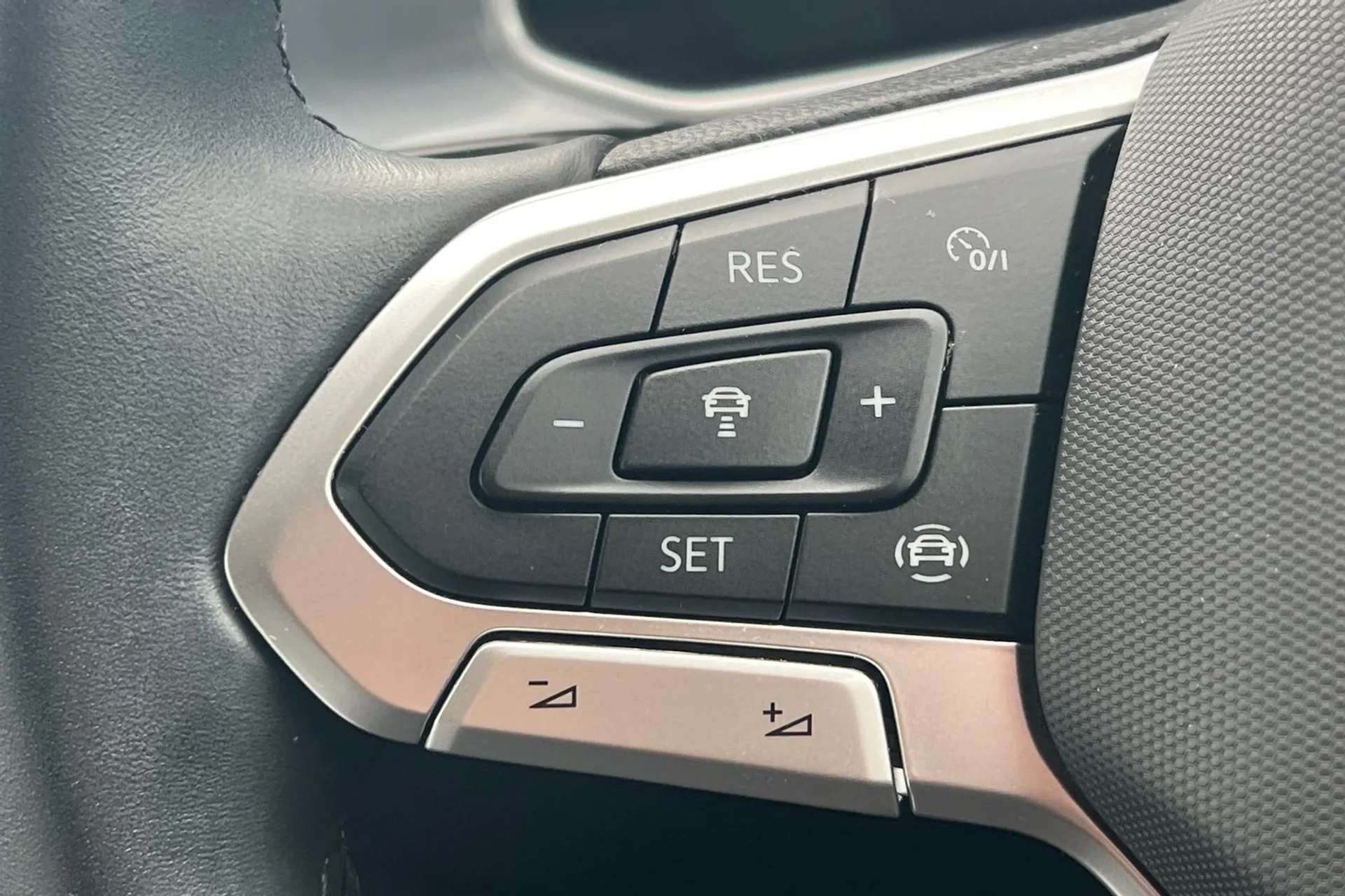 2022 VOLKSWAGEN T-ROC 2022 VOLKSWAGEN T-ROC