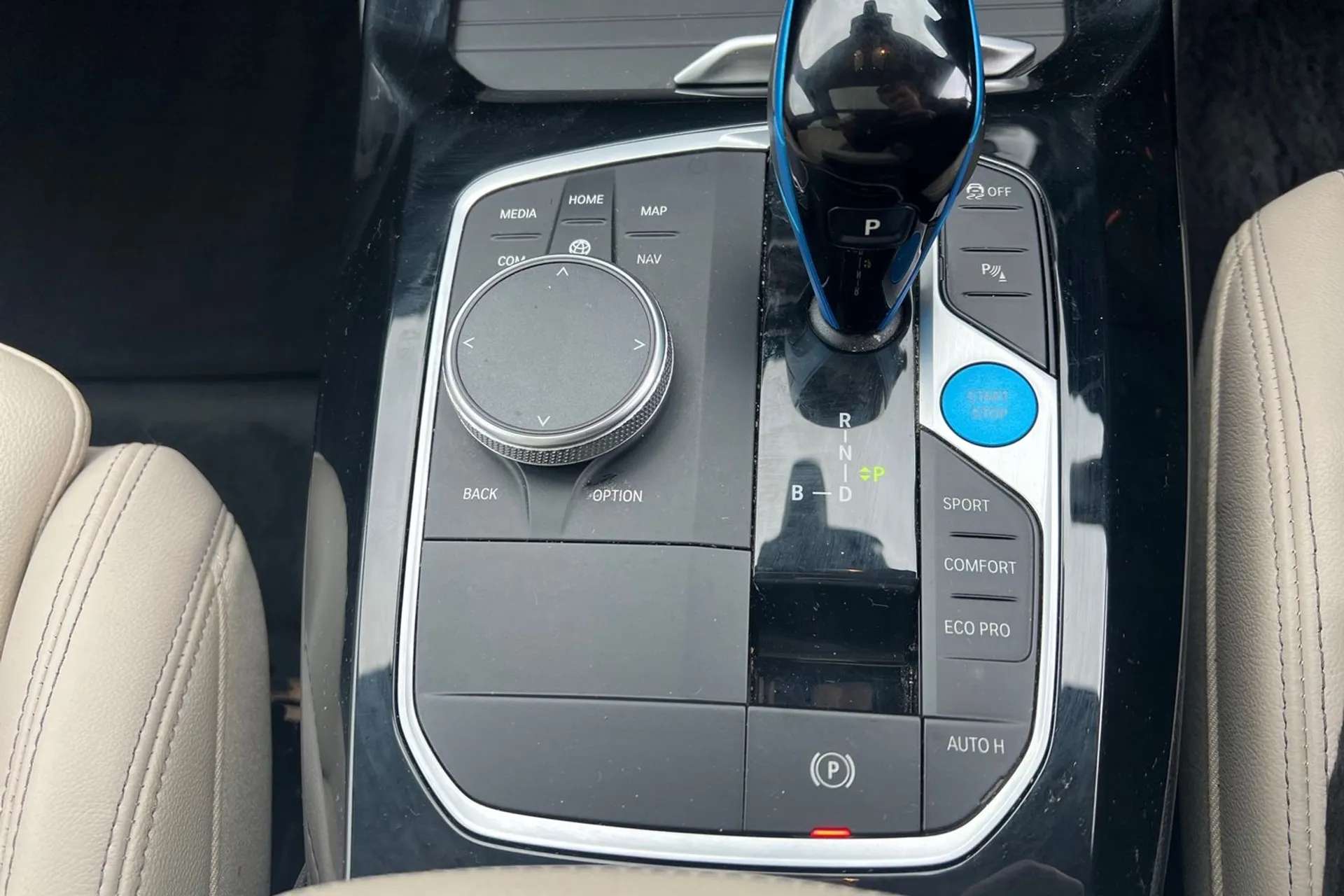 2023 BMW IX3 2023 BMW IX3