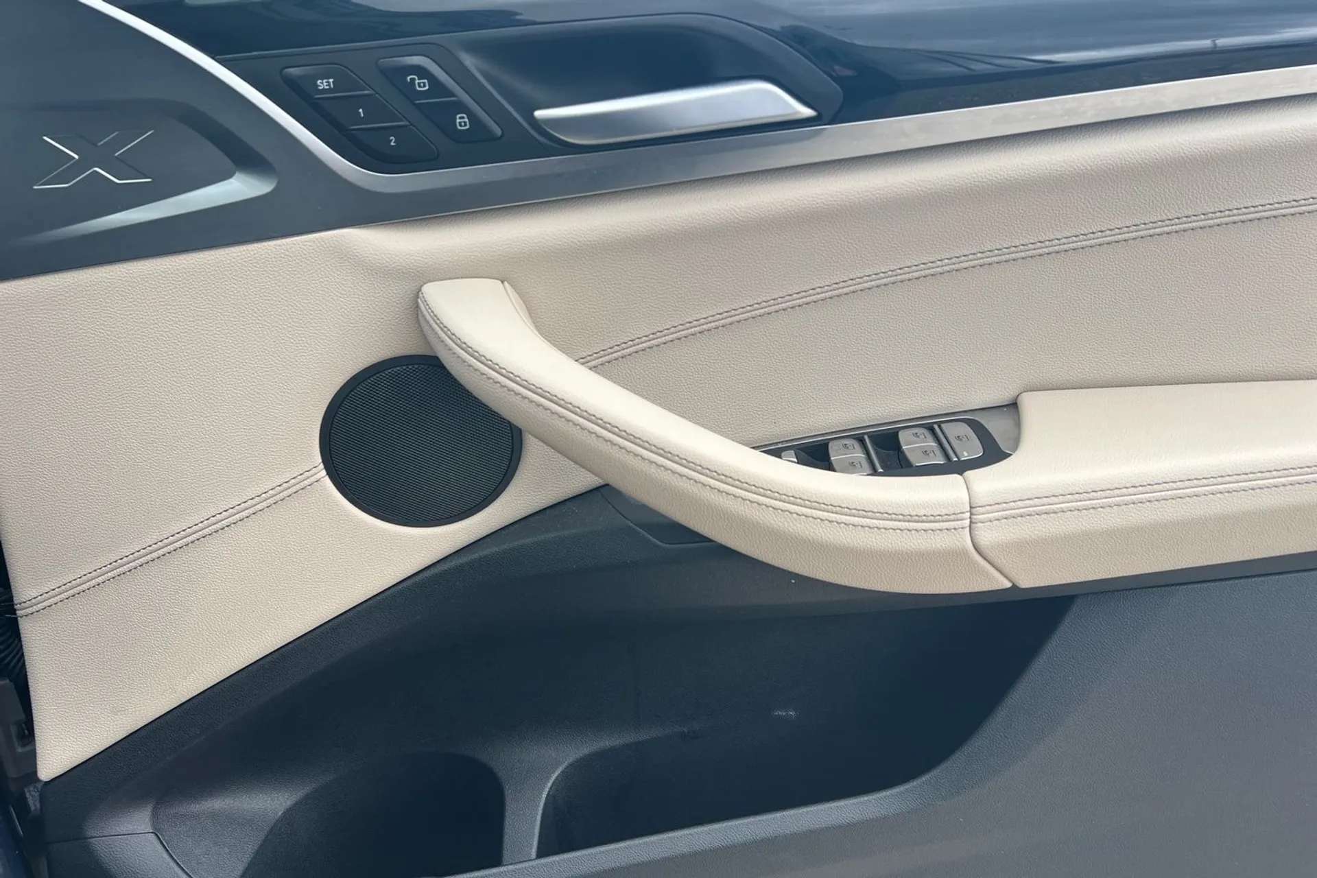 2023 BMW IX3 2023 BMW IX3