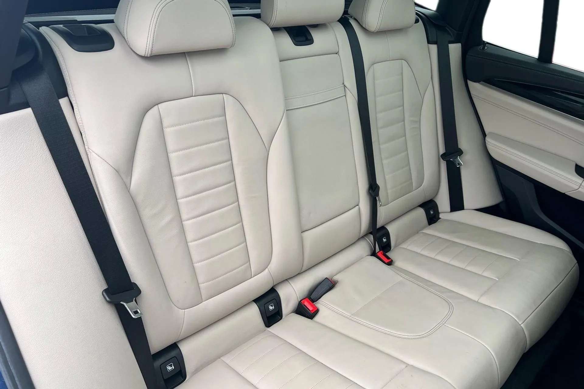 2023 BMW IX3 2023 BMW IX3