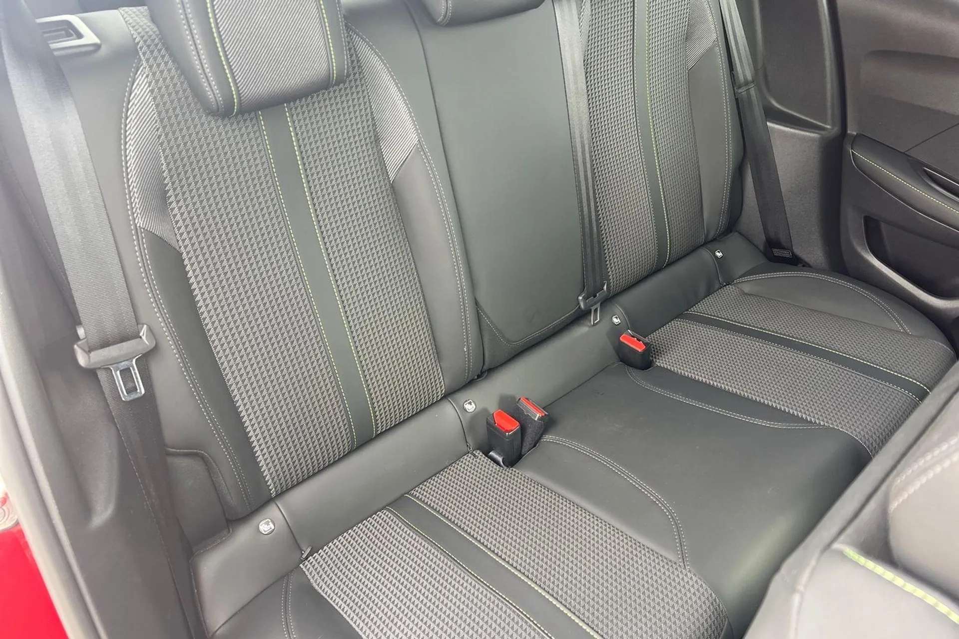 2020 PEUGEOT 208 2020 PEUGEOT 208