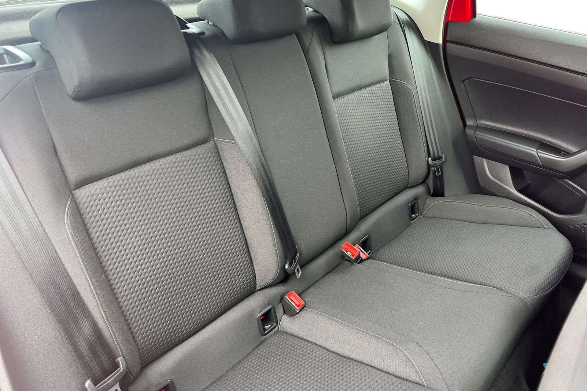 2019 VOLKSWAGEN POLO 2019 VOLKSWAGEN POLO