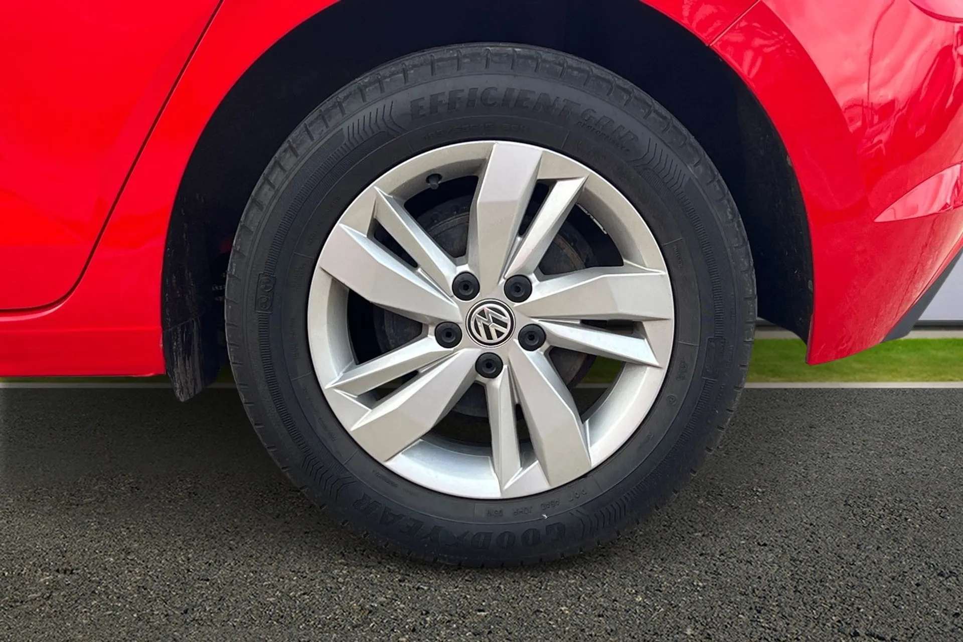 2019 VOLKSWAGEN POLO 2019 VOLKSWAGEN POLO