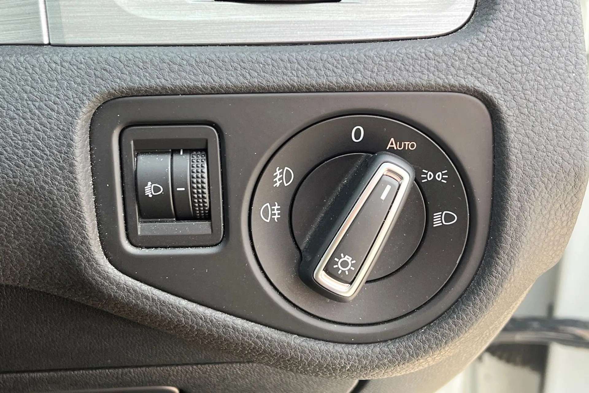 2017 VOLKSWAGEN GOLF 2017 VOLKSWAGEN GOLF