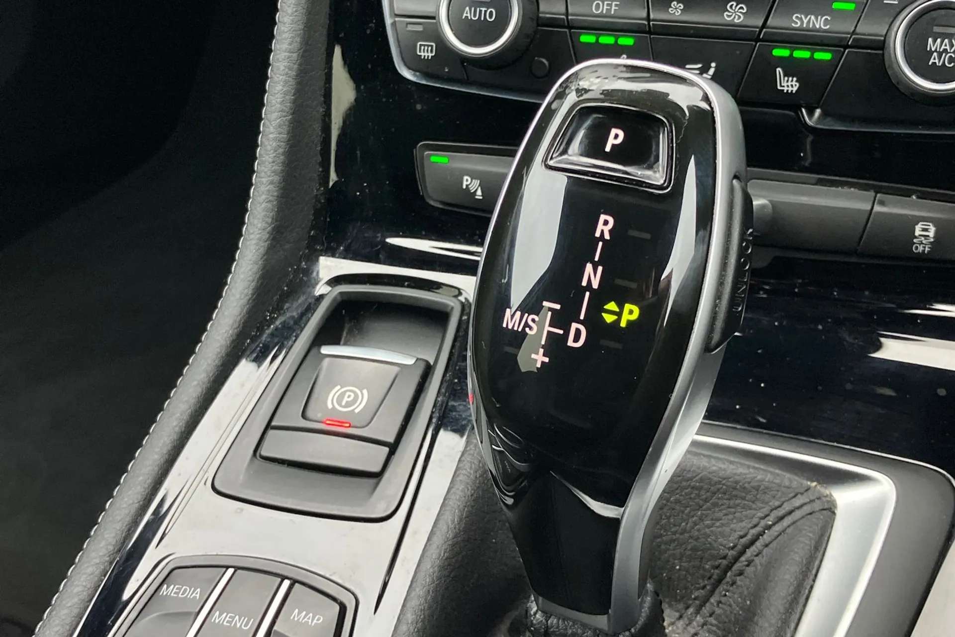 2018 BMW 2 SERIES 2018 BMW 2 SERIES