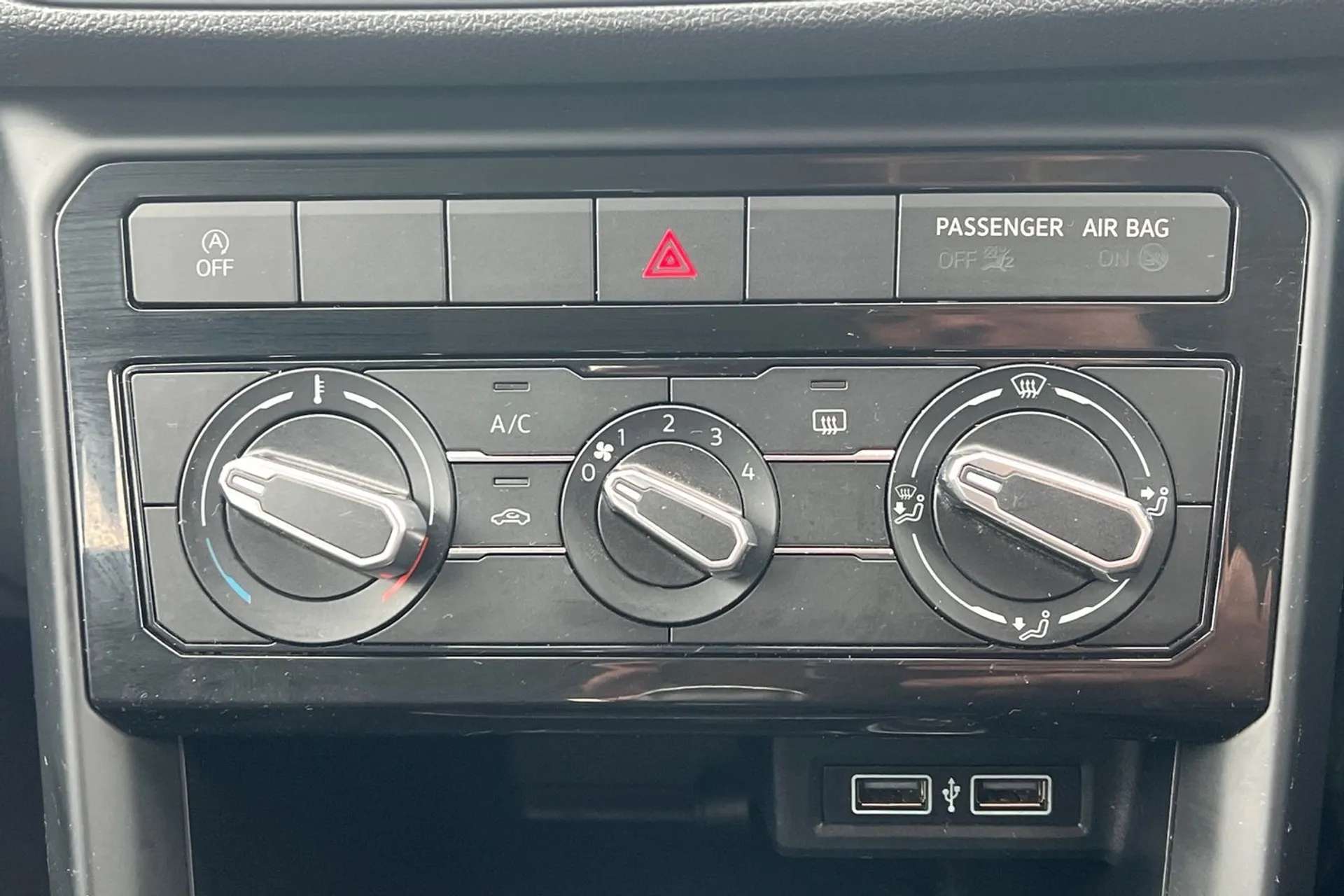 2020 VOLKSWAGEN T-CROSS 2020 VOLKSWAGEN T-CROSS