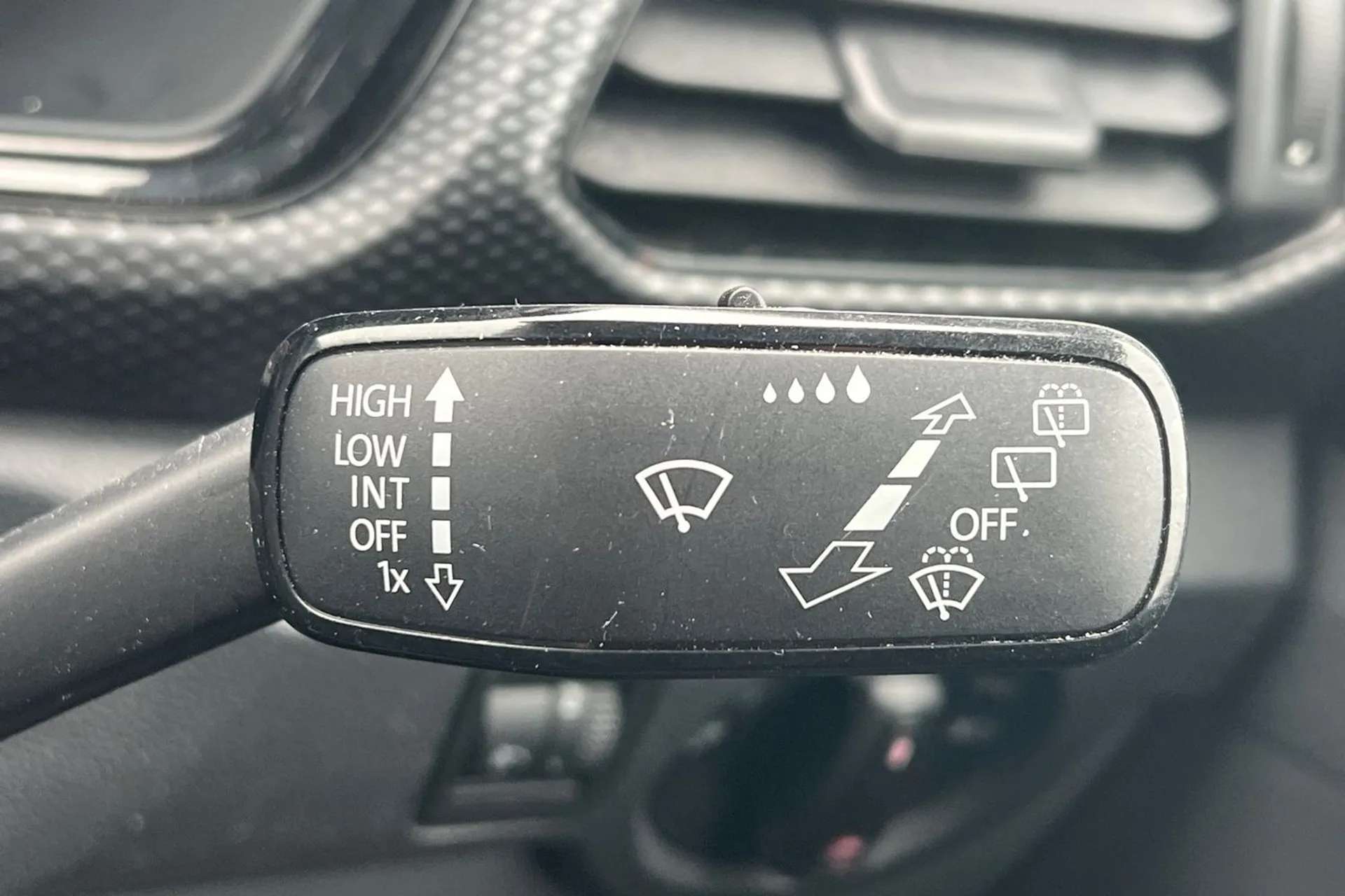 2020 VOLKSWAGEN T-CROSS 2020 VOLKSWAGEN T-CROSS