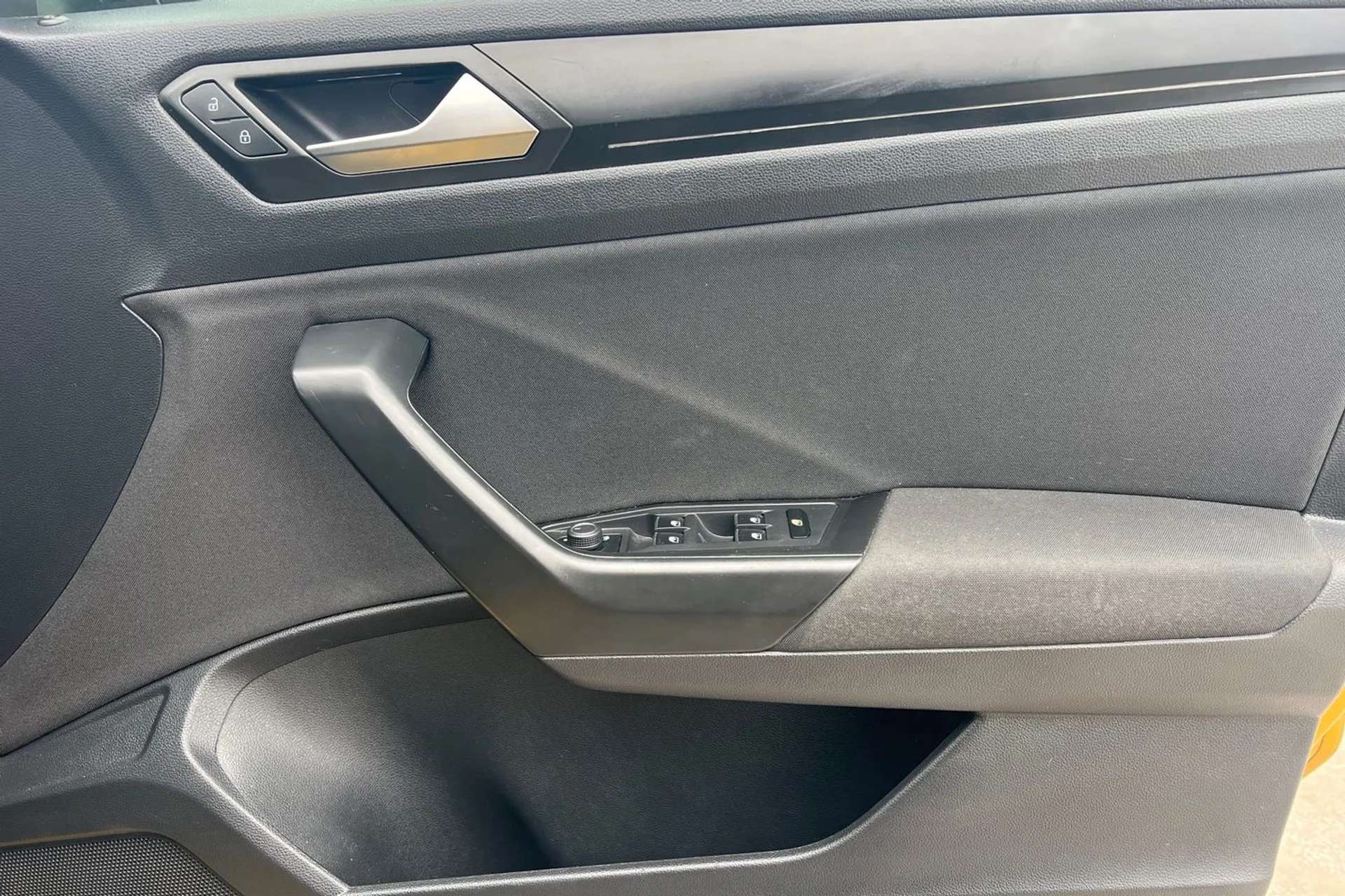 2020 VOLKSWAGEN T-ROC 2020 VOLKSWAGEN T-ROC