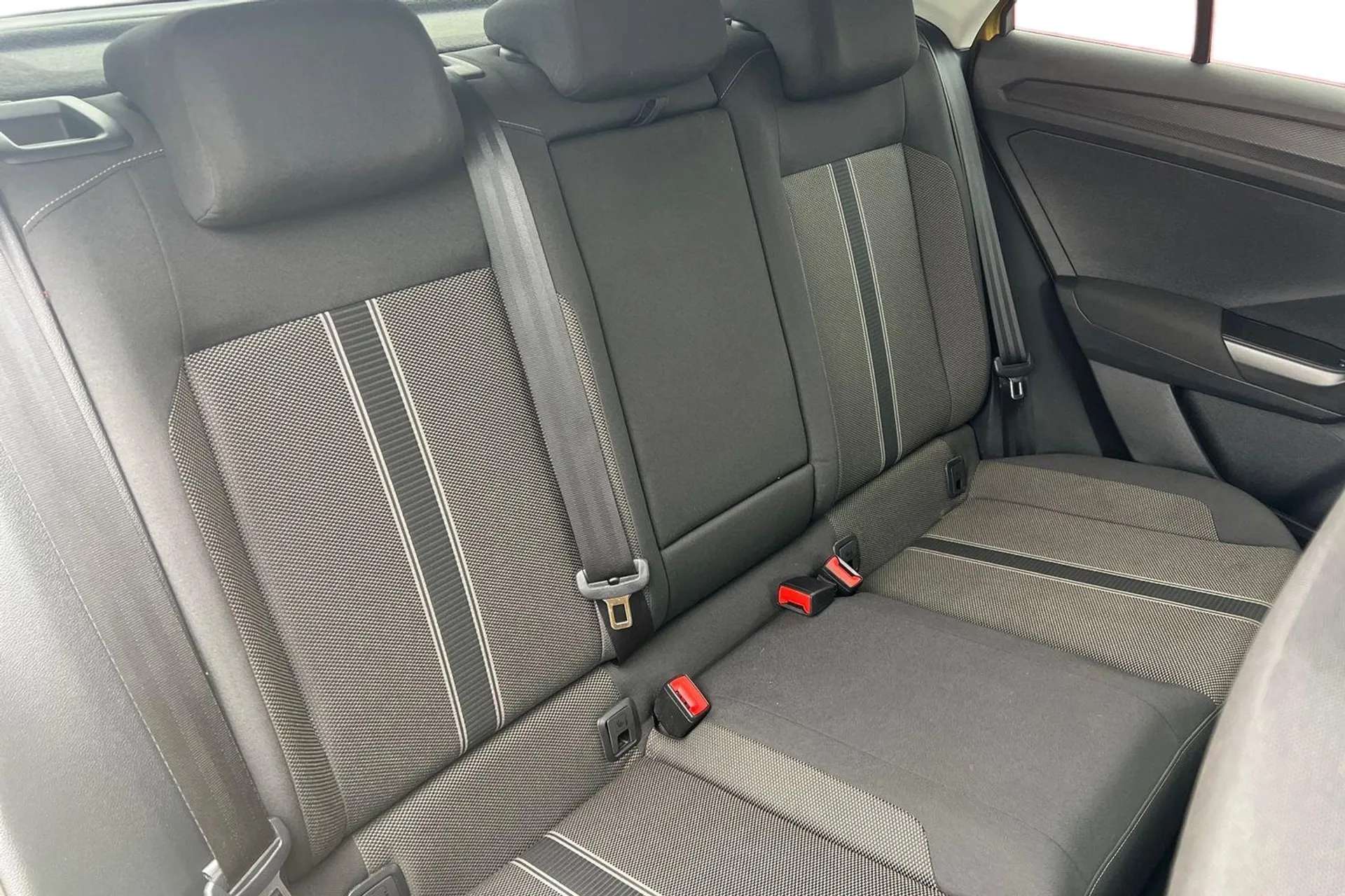 2020 VOLKSWAGEN T-ROC 2020 VOLKSWAGEN T-ROC