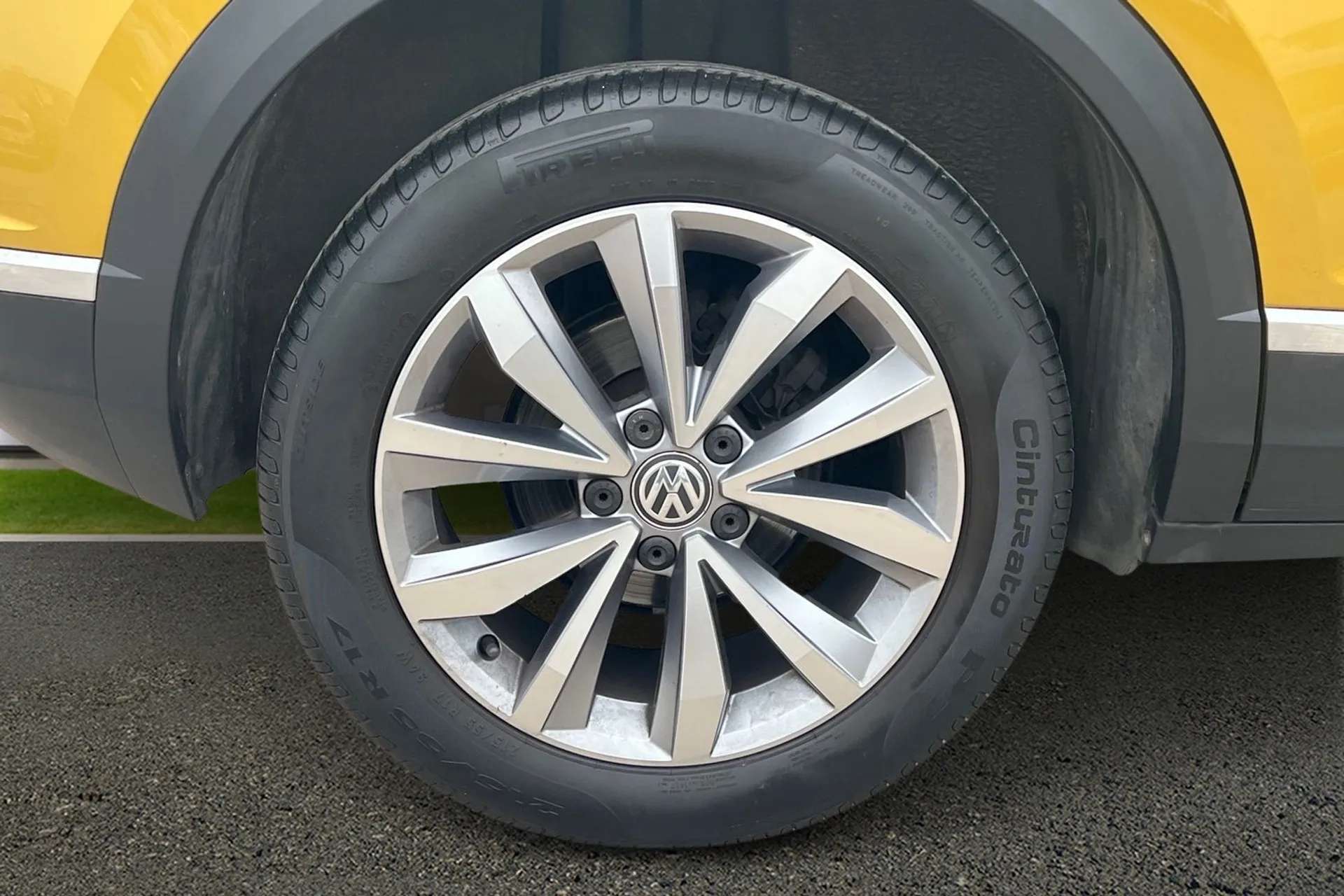 2020 VOLKSWAGEN T-ROC 2020 VOLKSWAGEN T-ROC