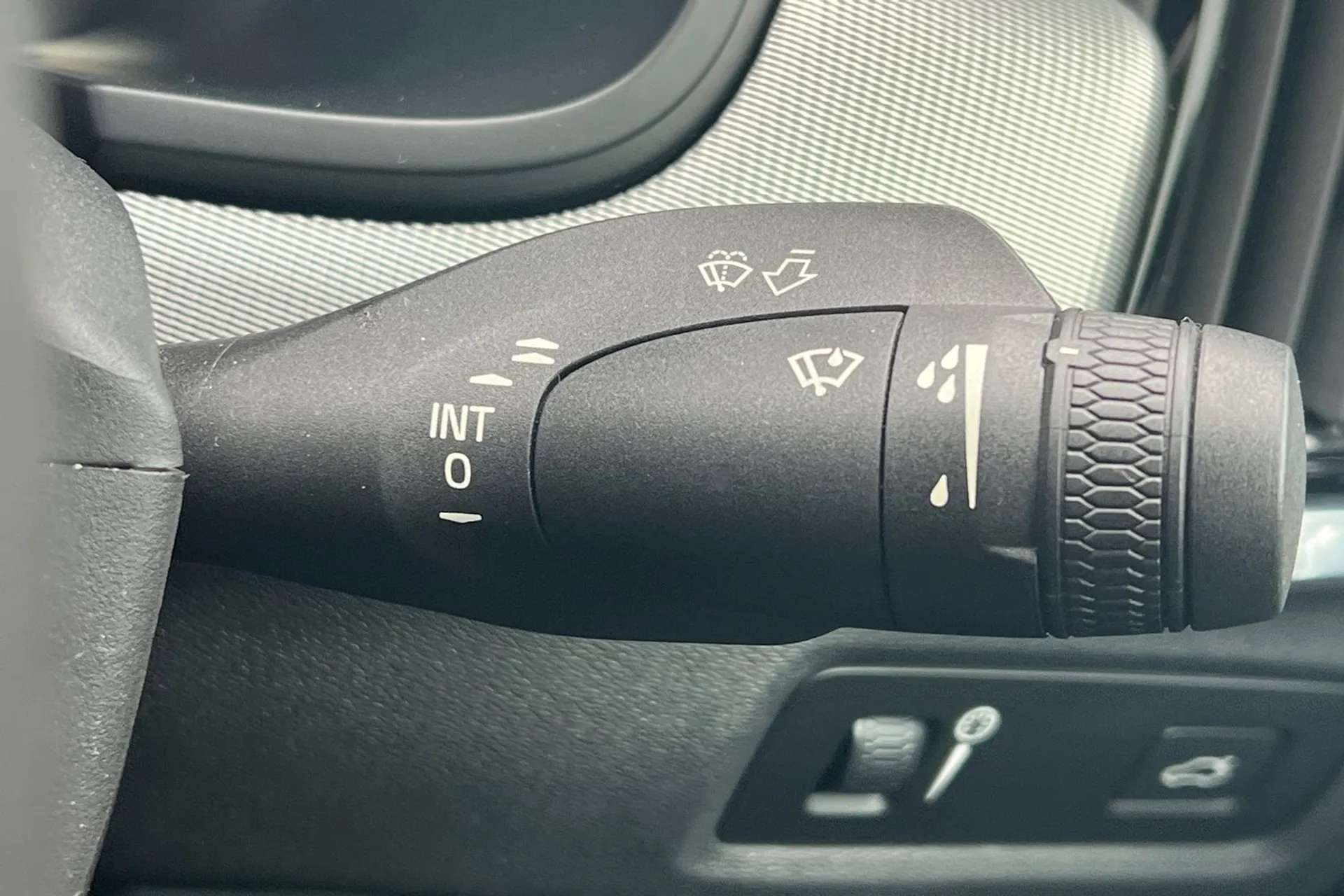 2019 VOLVO S90 2019 VOLVO S90