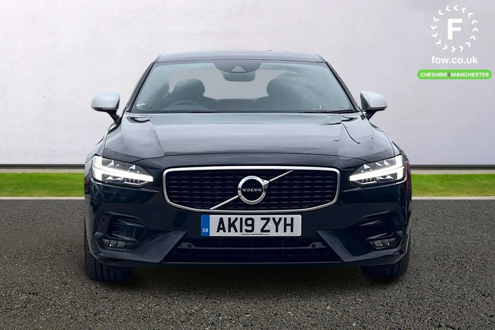 2019 VOLVO S90 2019 VOLVO S90