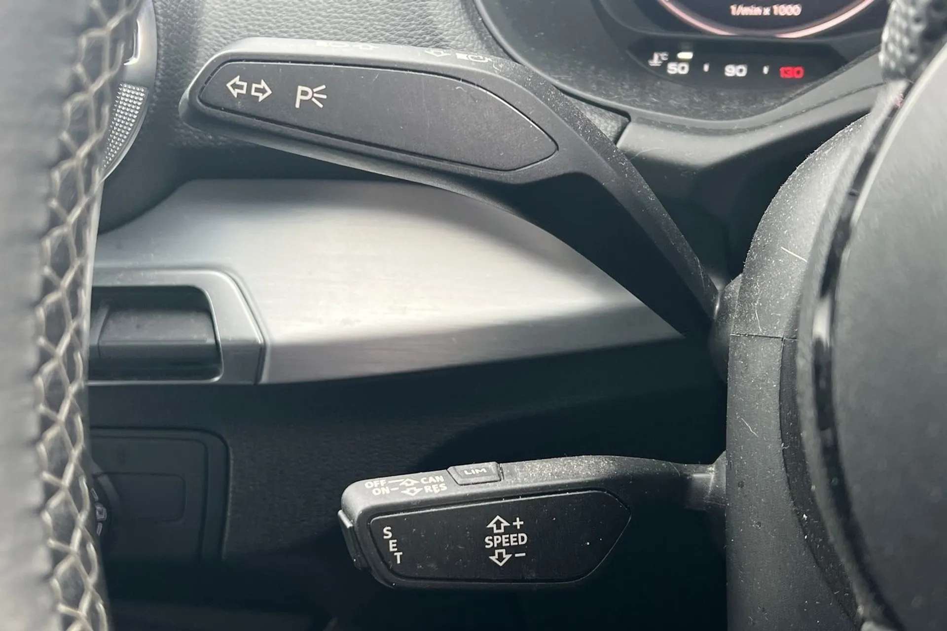 2020 AUDI Q2 2020 AUDI Q2