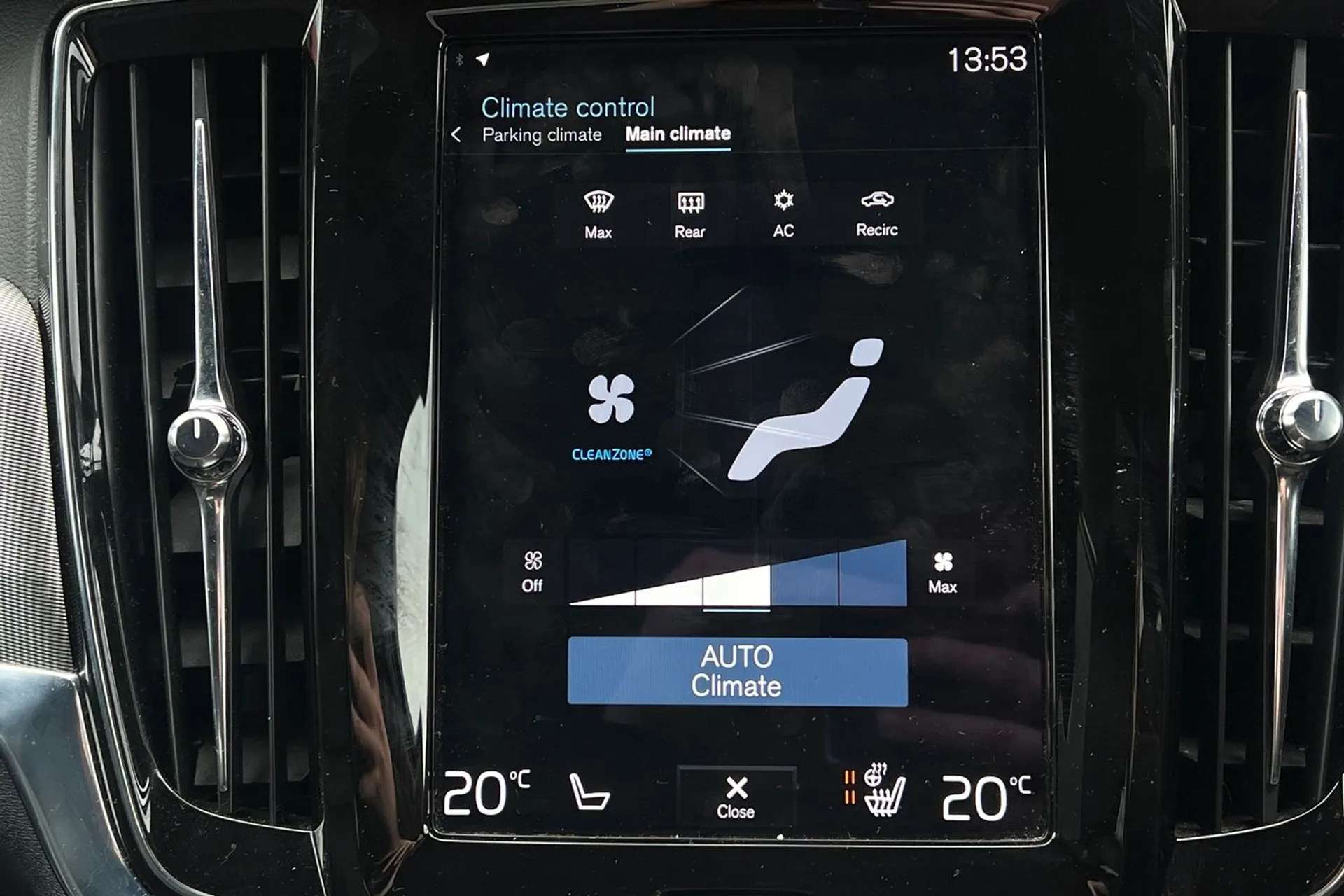 2019 VOLVO V90 2019 VOLVO V90