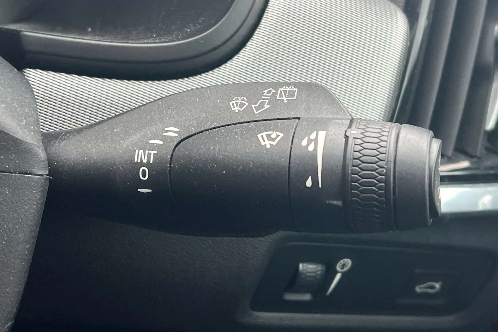 2019 VOLVO V90 2019 VOLVO V90