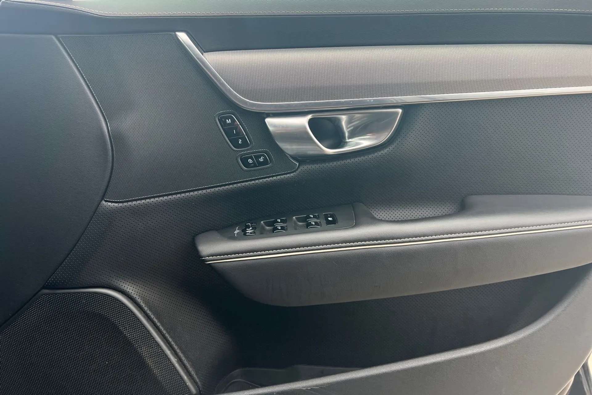 2019 VOLVO V90 2019 VOLVO V90