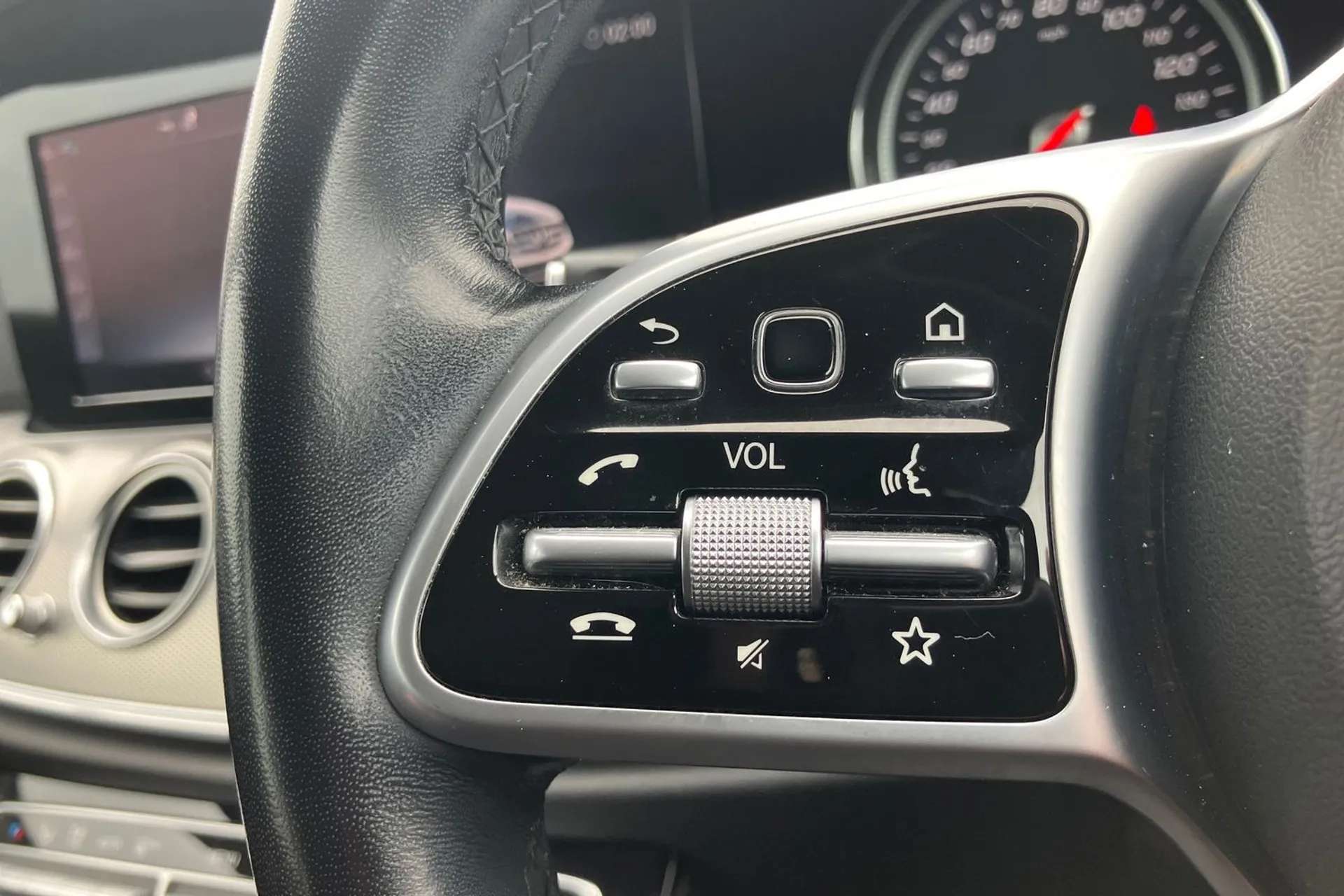 2019 MERCEDES-BENZ E CLASS 2019 MERCEDES-BENZ E CLASS