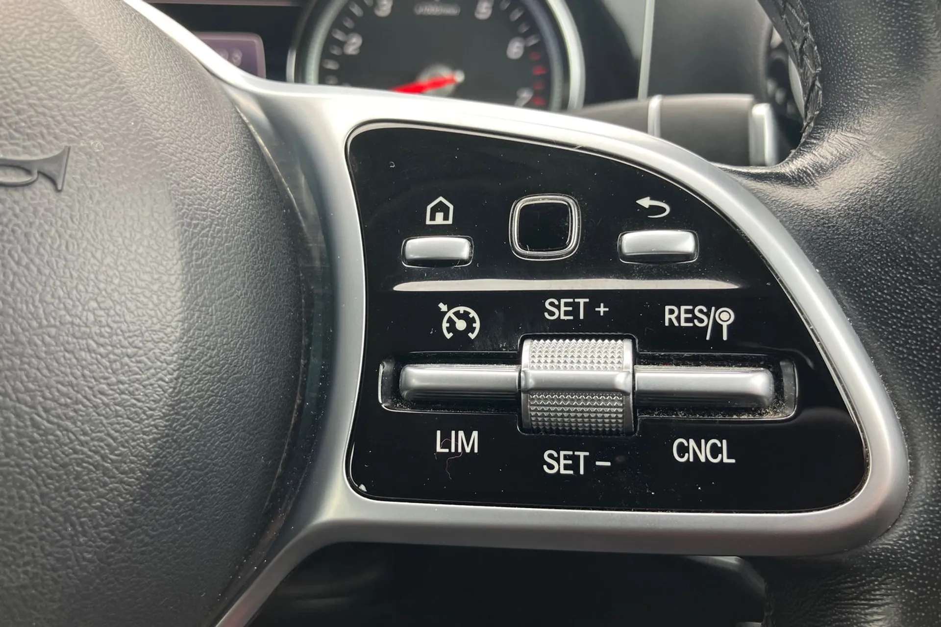 2019 MERCEDES-BENZ E CLASS 2019 MERCEDES-BENZ E CLASS