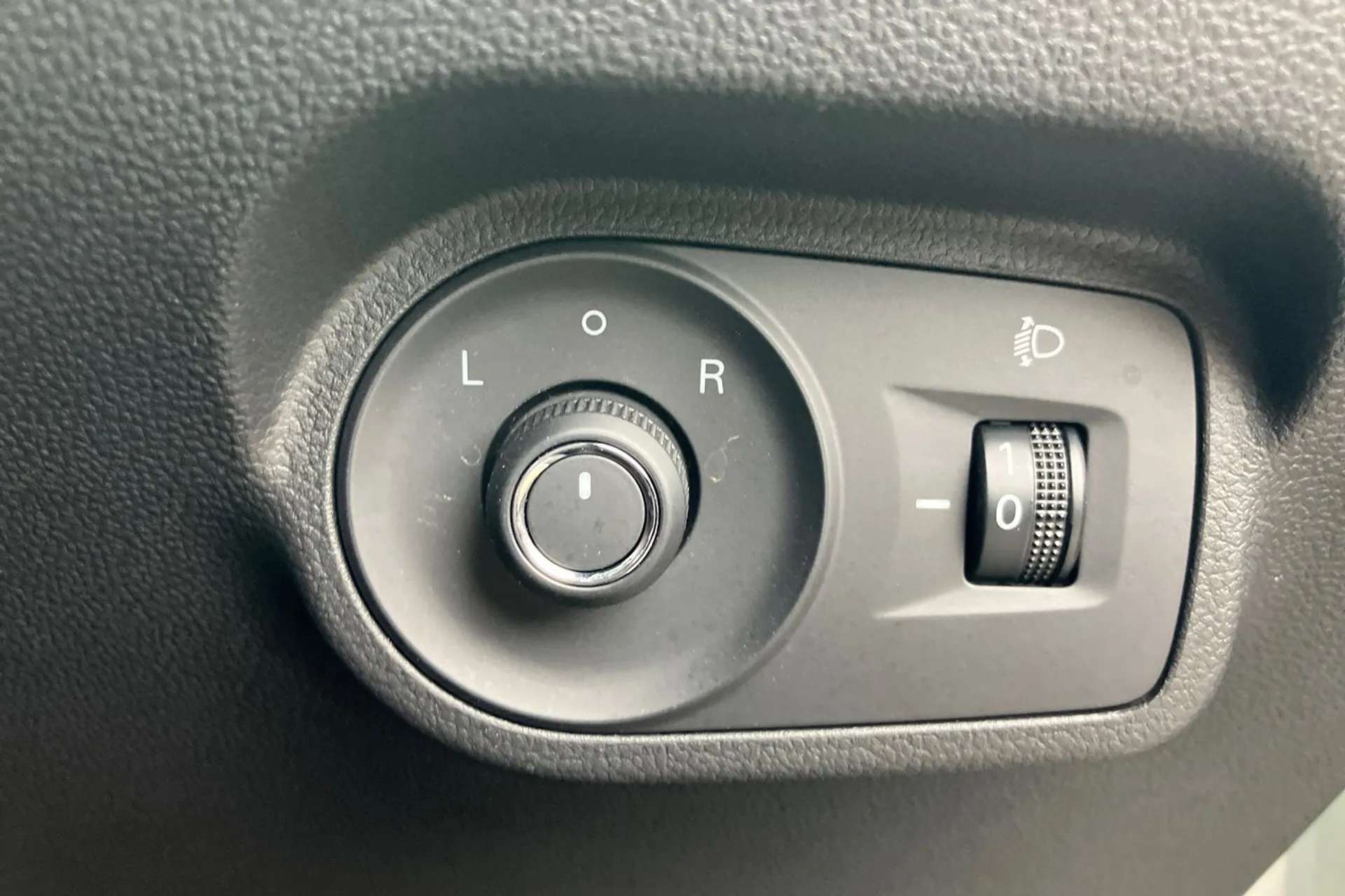 2023 MG MOTOR UK MG4 2023 MG MOTOR UK MG4