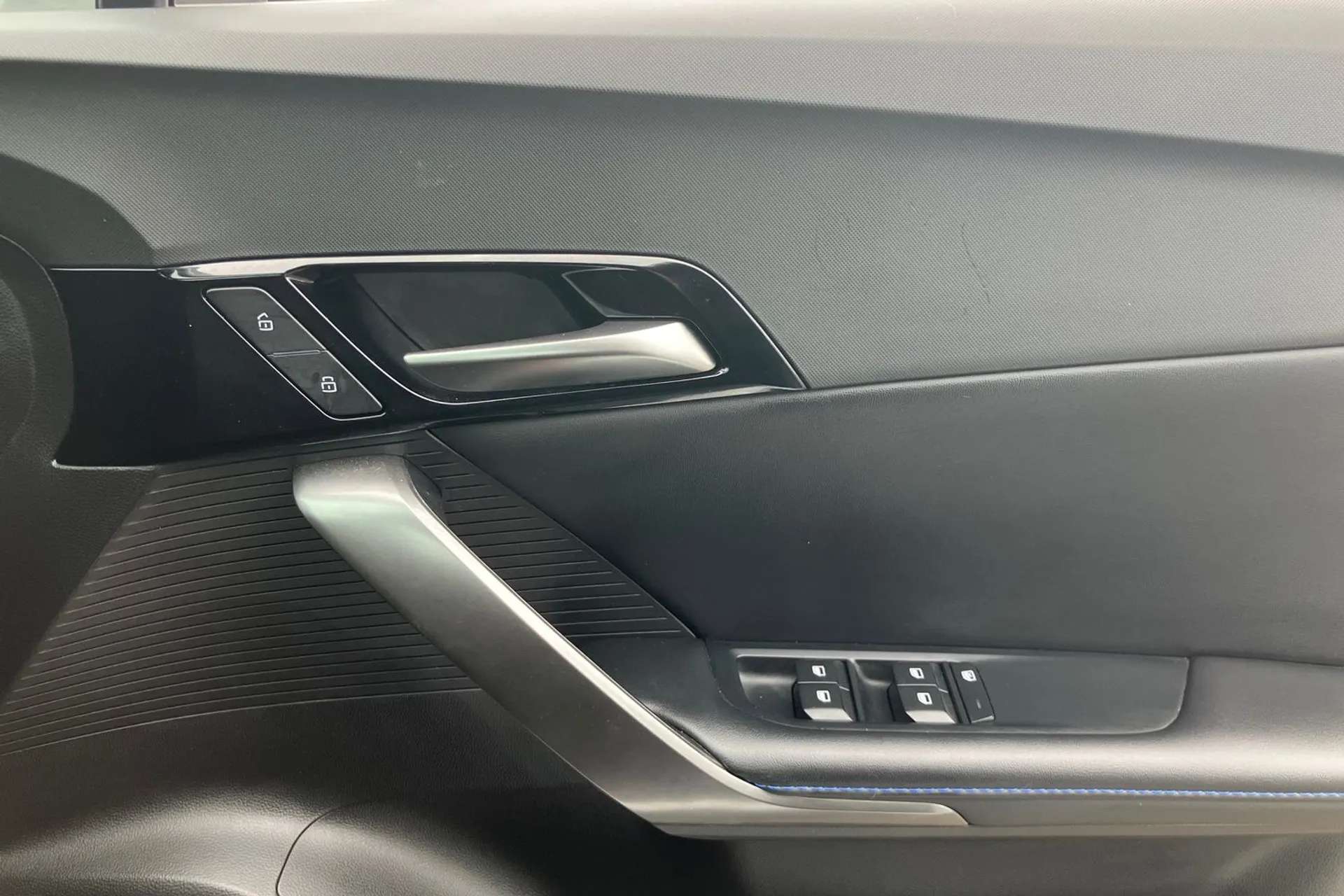 2023 MG MOTOR UK MG4 2023 MG MOTOR UK MG4