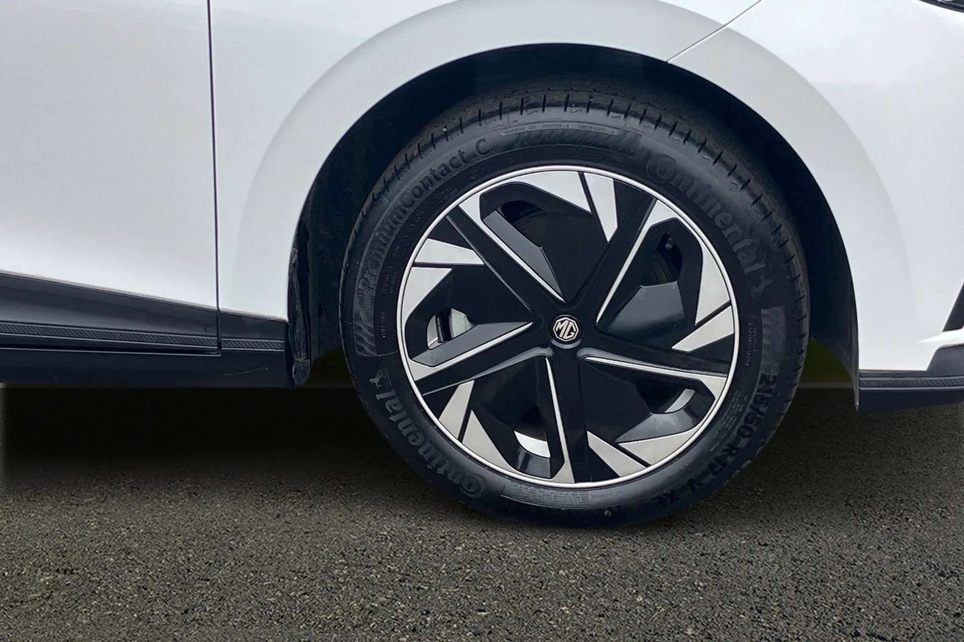 2023 MG MOTOR UK MG4 2023 MG MOTOR UK MG4