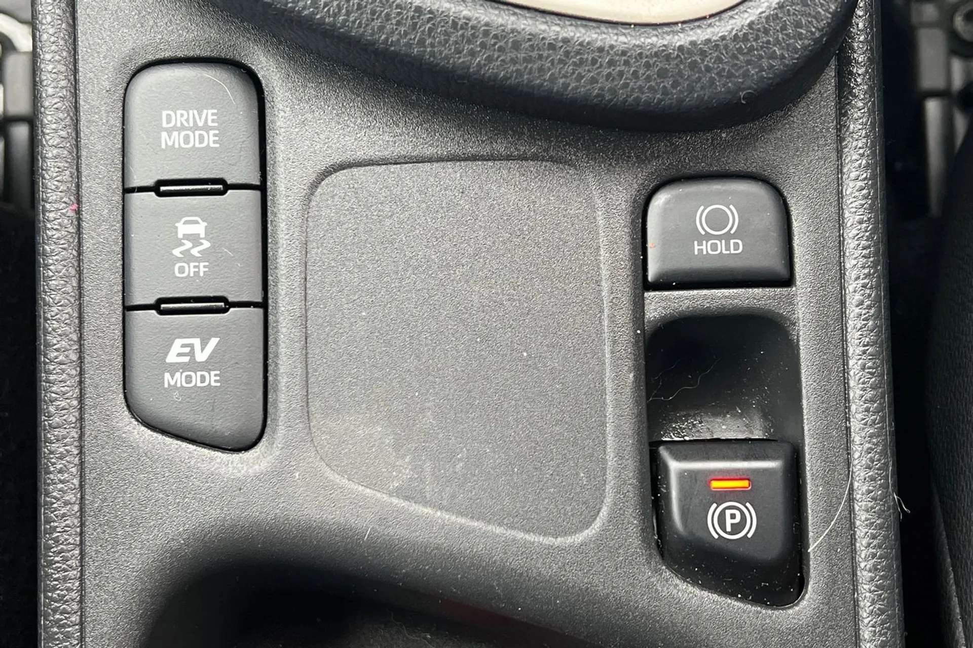 2022 TOYOTA YARIS CROSS 2022 TOYOTA YARIS CROSS