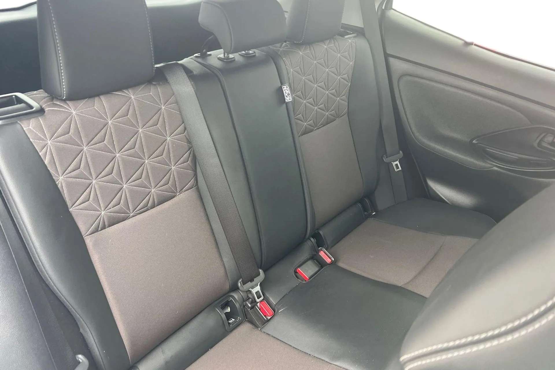 2022 TOYOTA YARIS CROSS 2022 TOYOTA YARIS CROSS