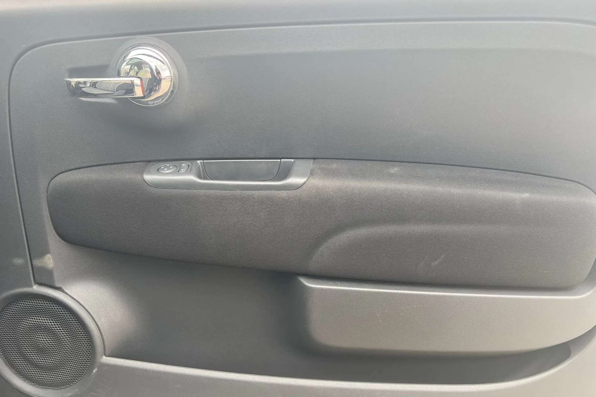 2017 FIAT 500 2017 FIAT 500