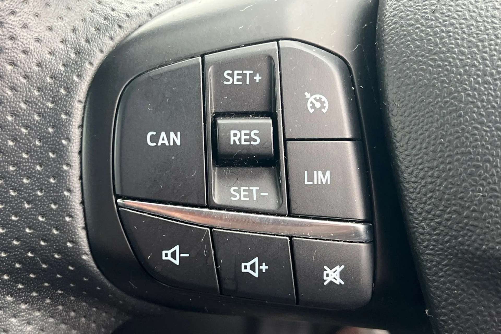 2021 FORD FIESTA 2021 FORD FIESTA