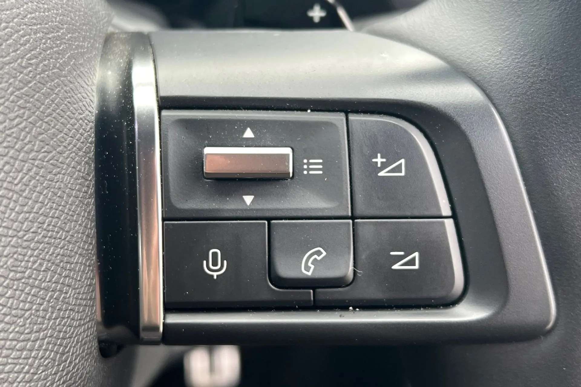 2023 CITROEN C5 X 2023 CITROEN C5 X