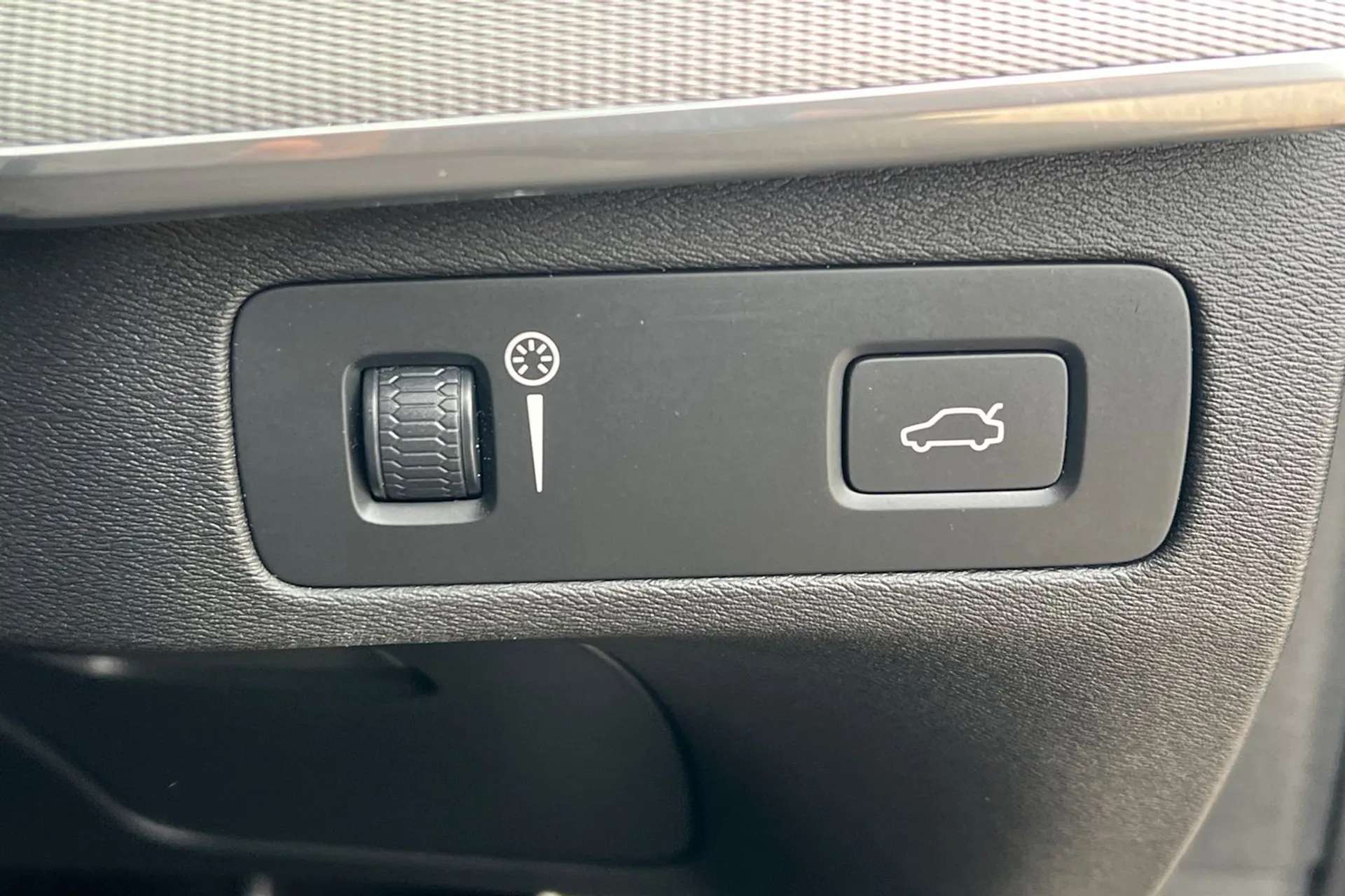 2019 VOLVO XC90 2019 VOLVO XC90