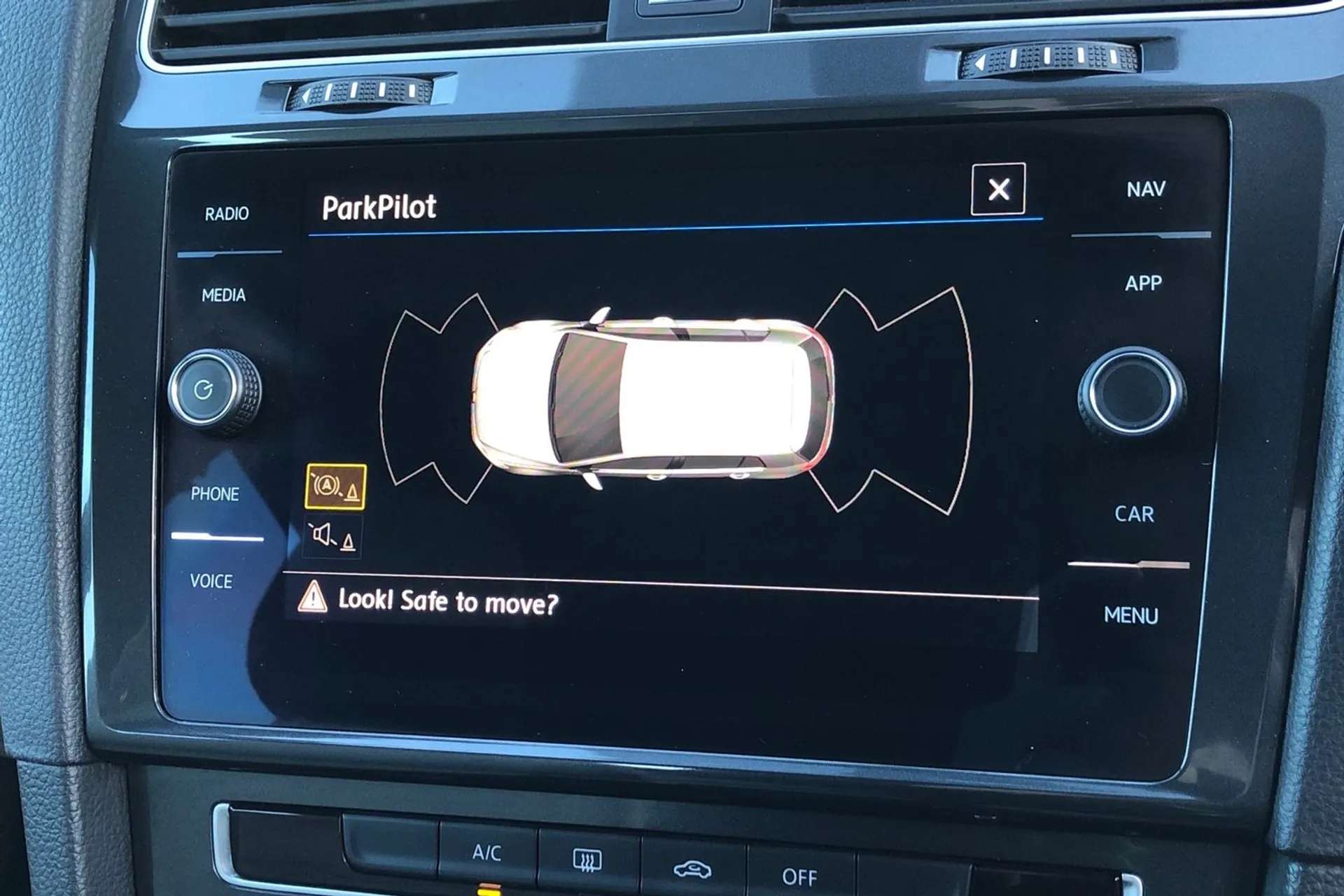 2017 VOLKSWAGEN GOLF 2017 VOLKSWAGEN GOLF