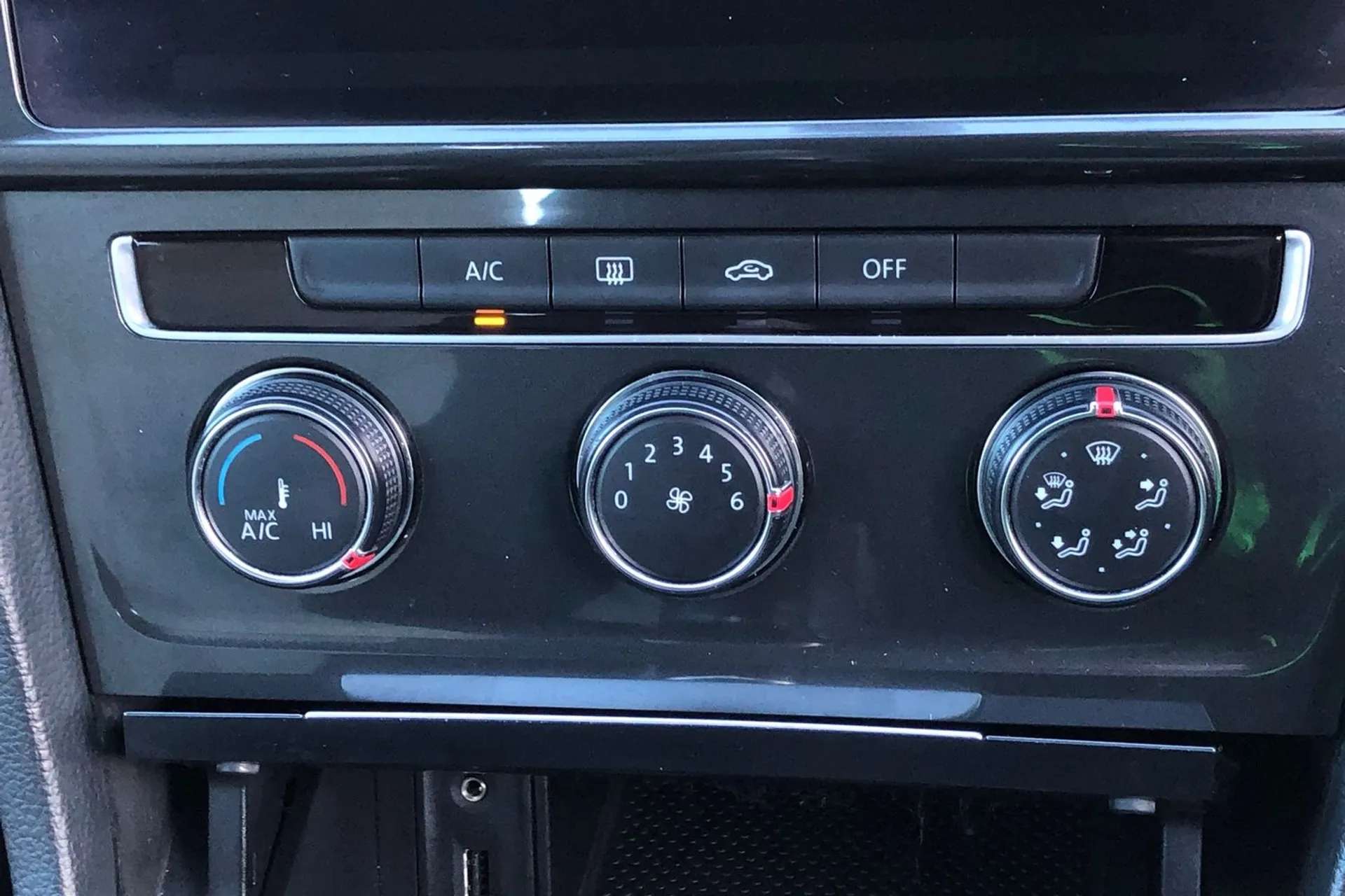 2017 VOLKSWAGEN GOLF 2017 VOLKSWAGEN GOLF