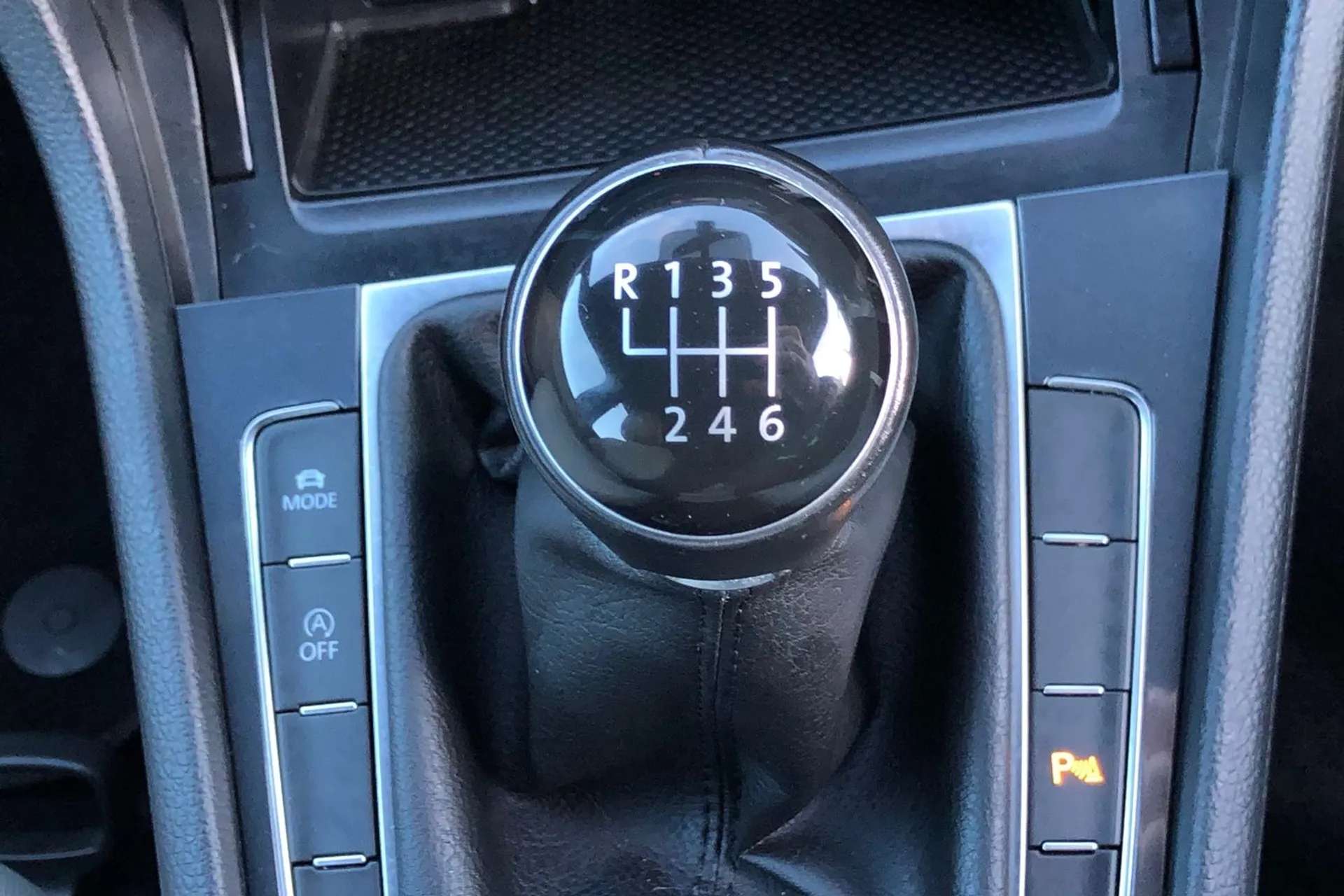 2017 VOLKSWAGEN GOLF 2017 VOLKSWAGEN GOLF