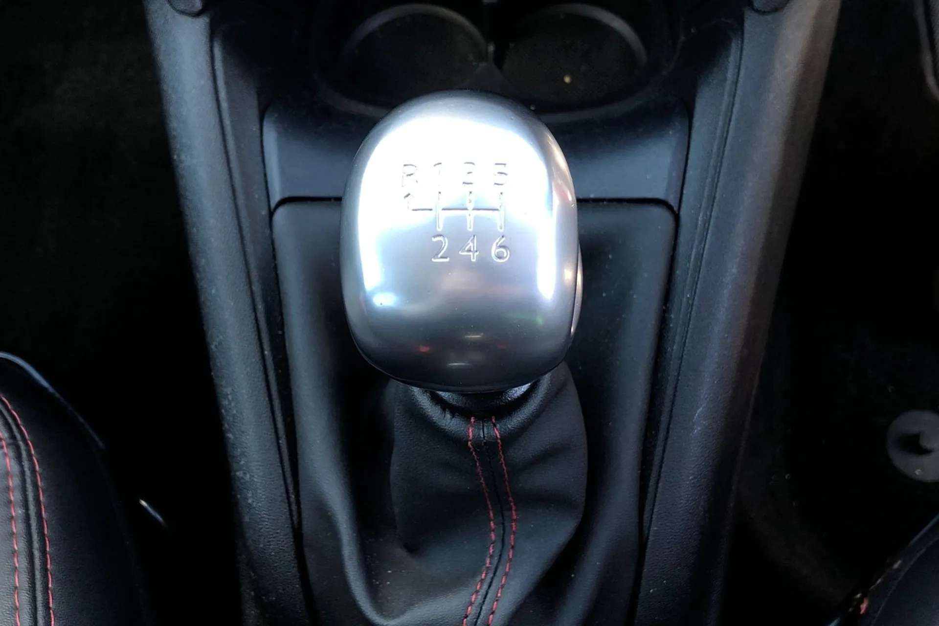 2018 PEUGEOT 208 2018 PEUGEOT 208